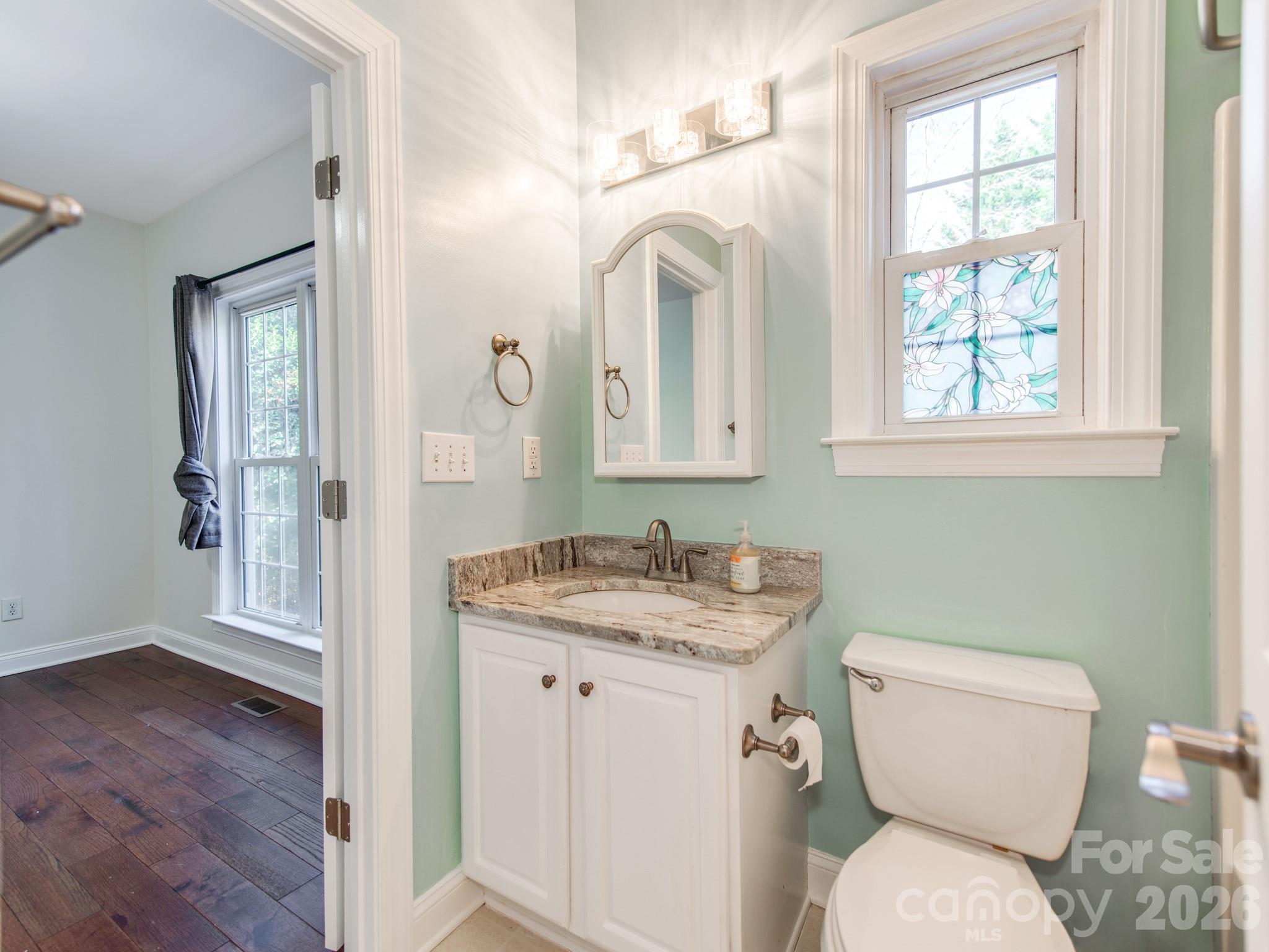 12323 Braeloch Court — Huntersville