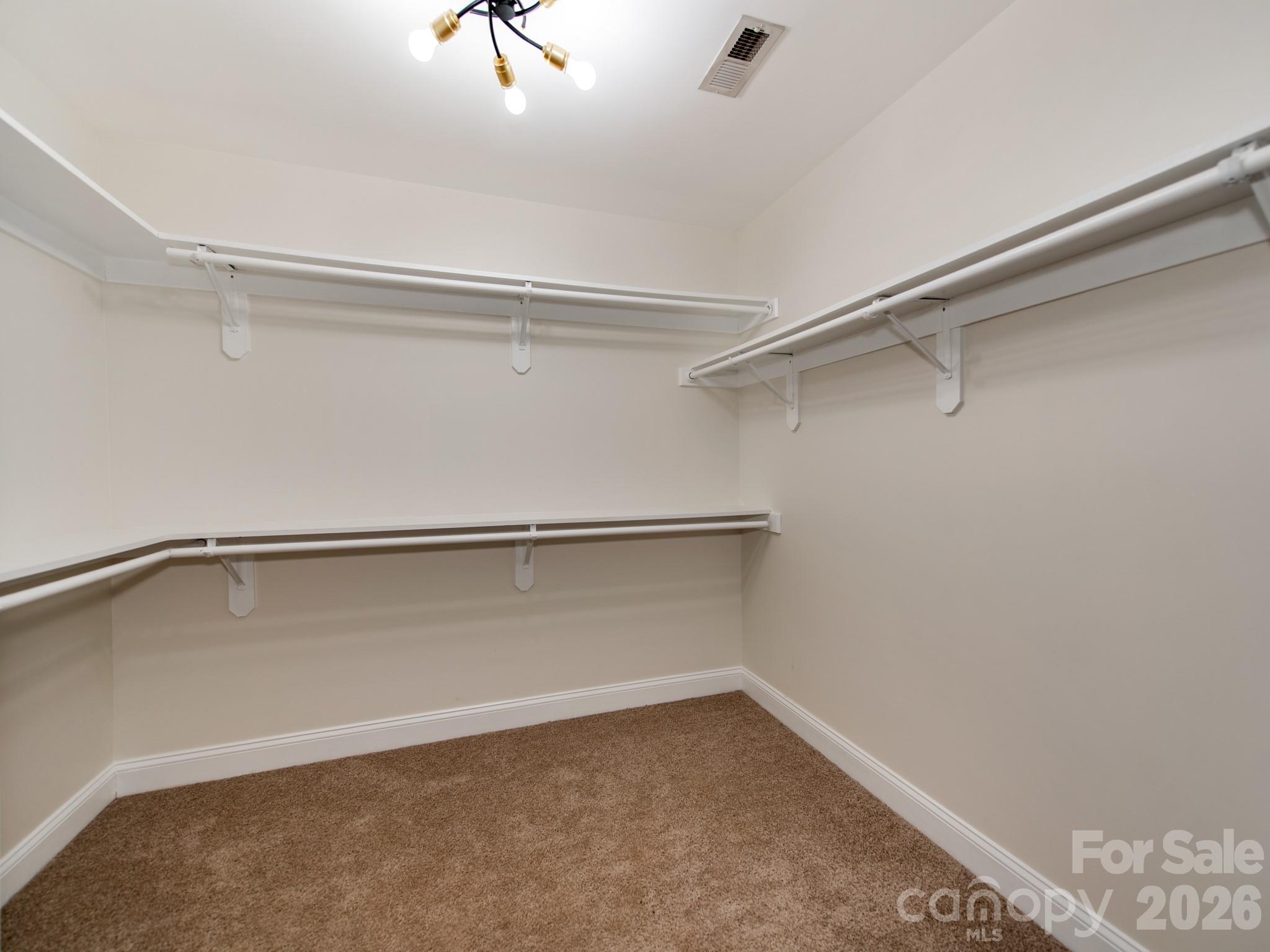 12323 Braeloch Court — Huntersville
