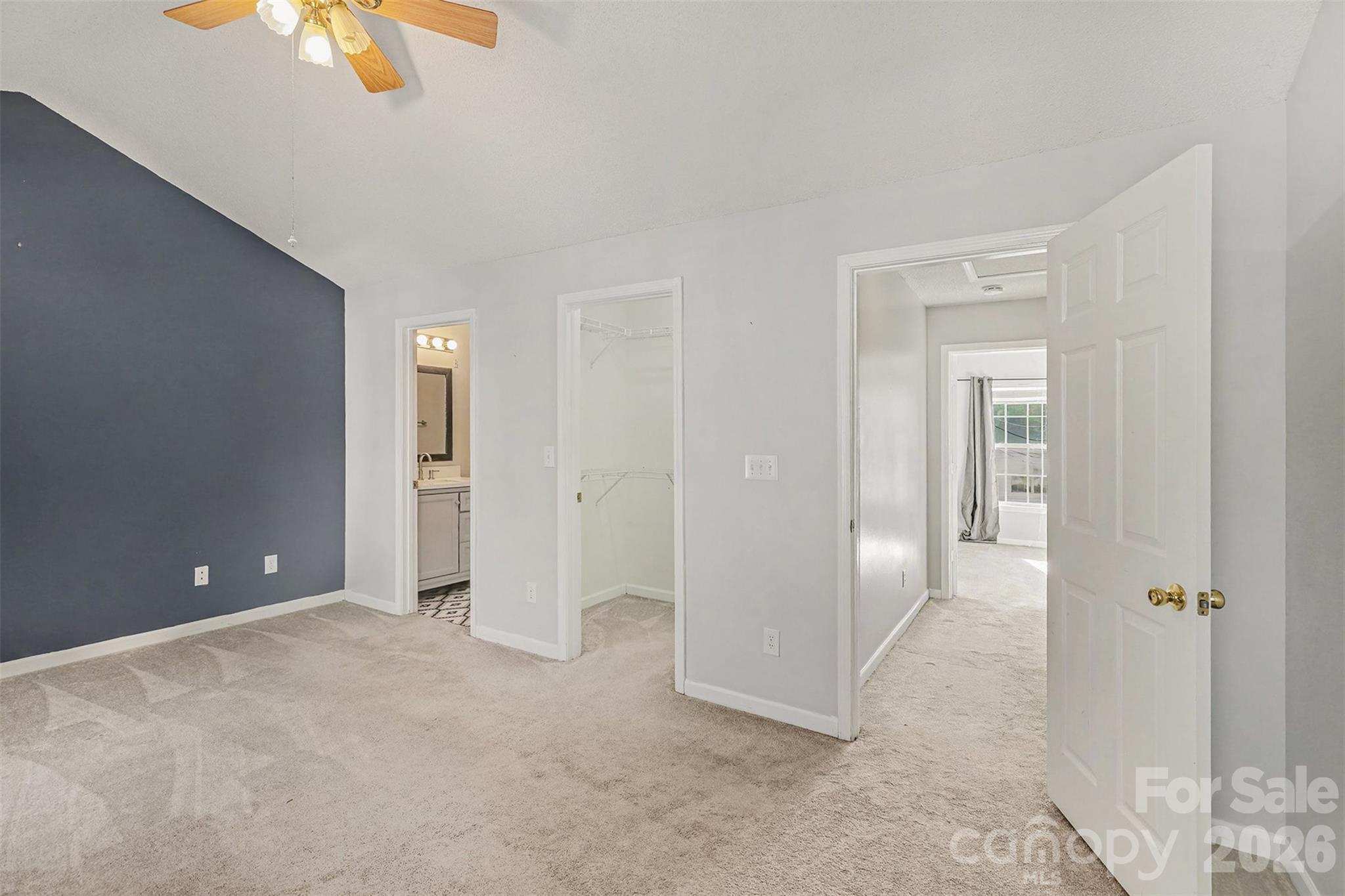 4557 Antelope Lane — Charlotte