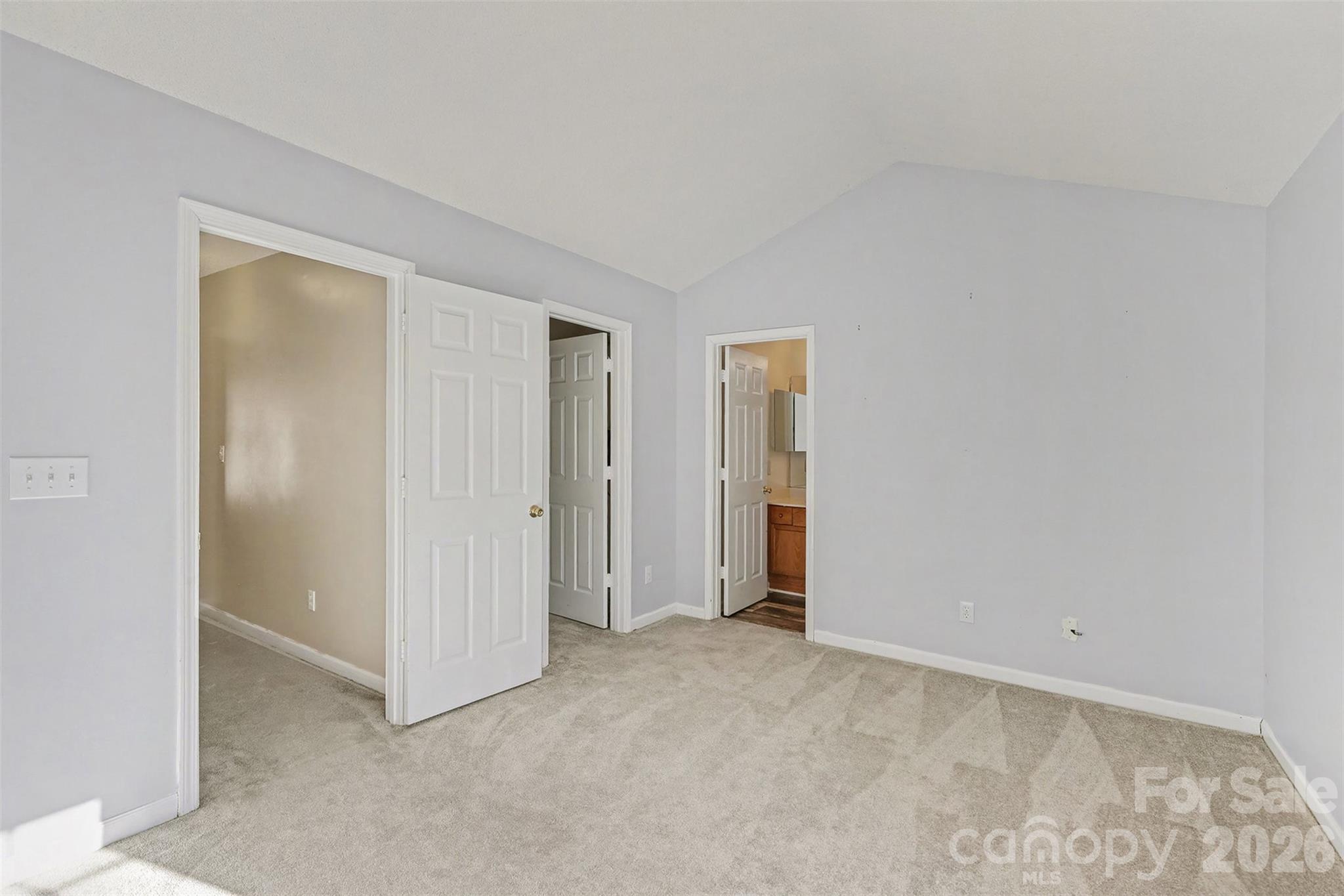 4557 Antelope Lane — Charlotte