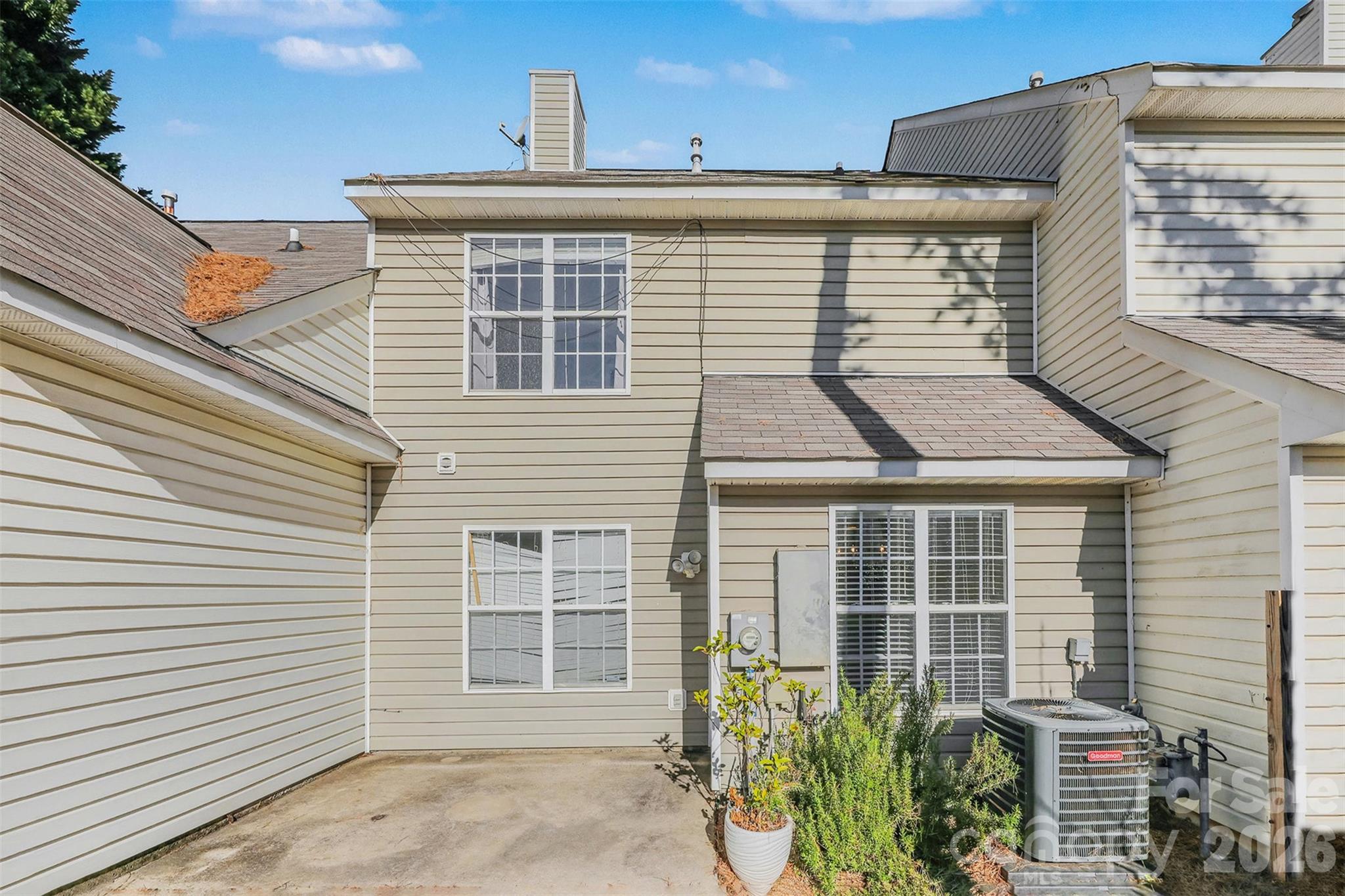 4557 Antelope Lane — Charlotte