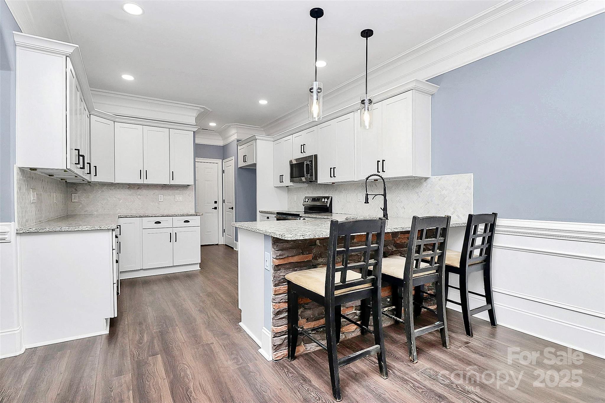6519 Pargo Road — Charlotte
