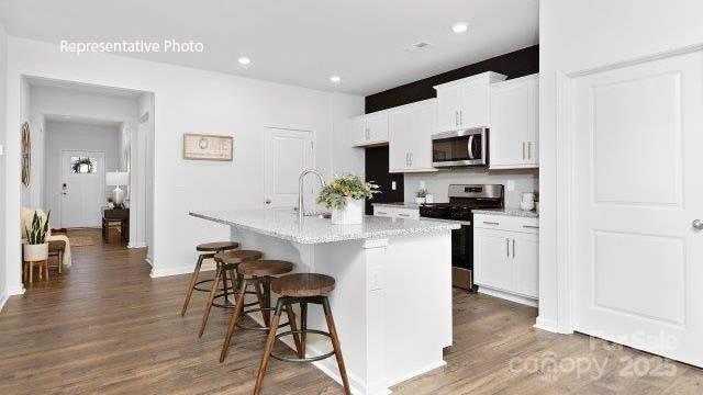 211 Mary Locke Way — Statesville