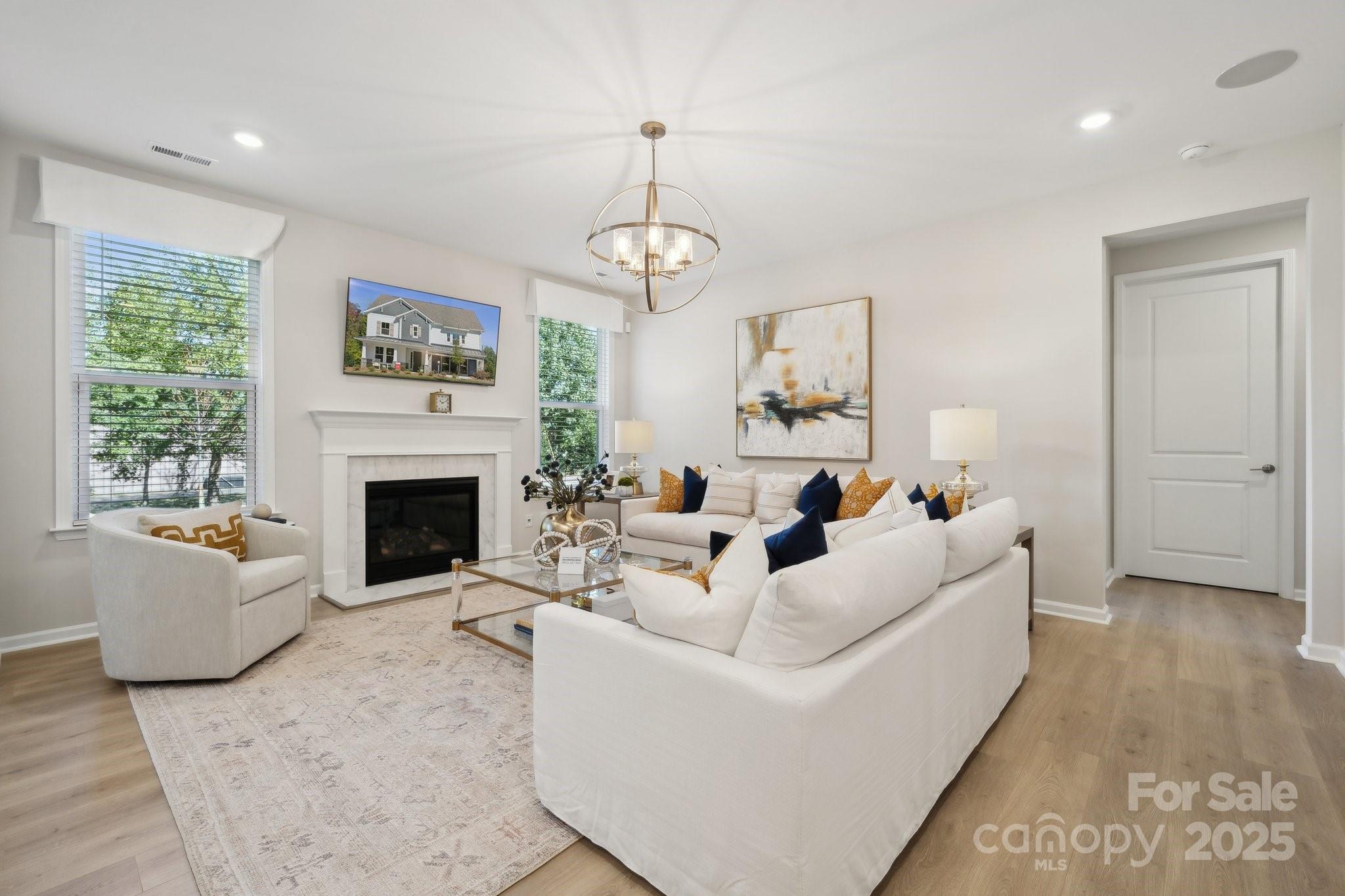 1590 Hubert Graham Way — Tega Cay