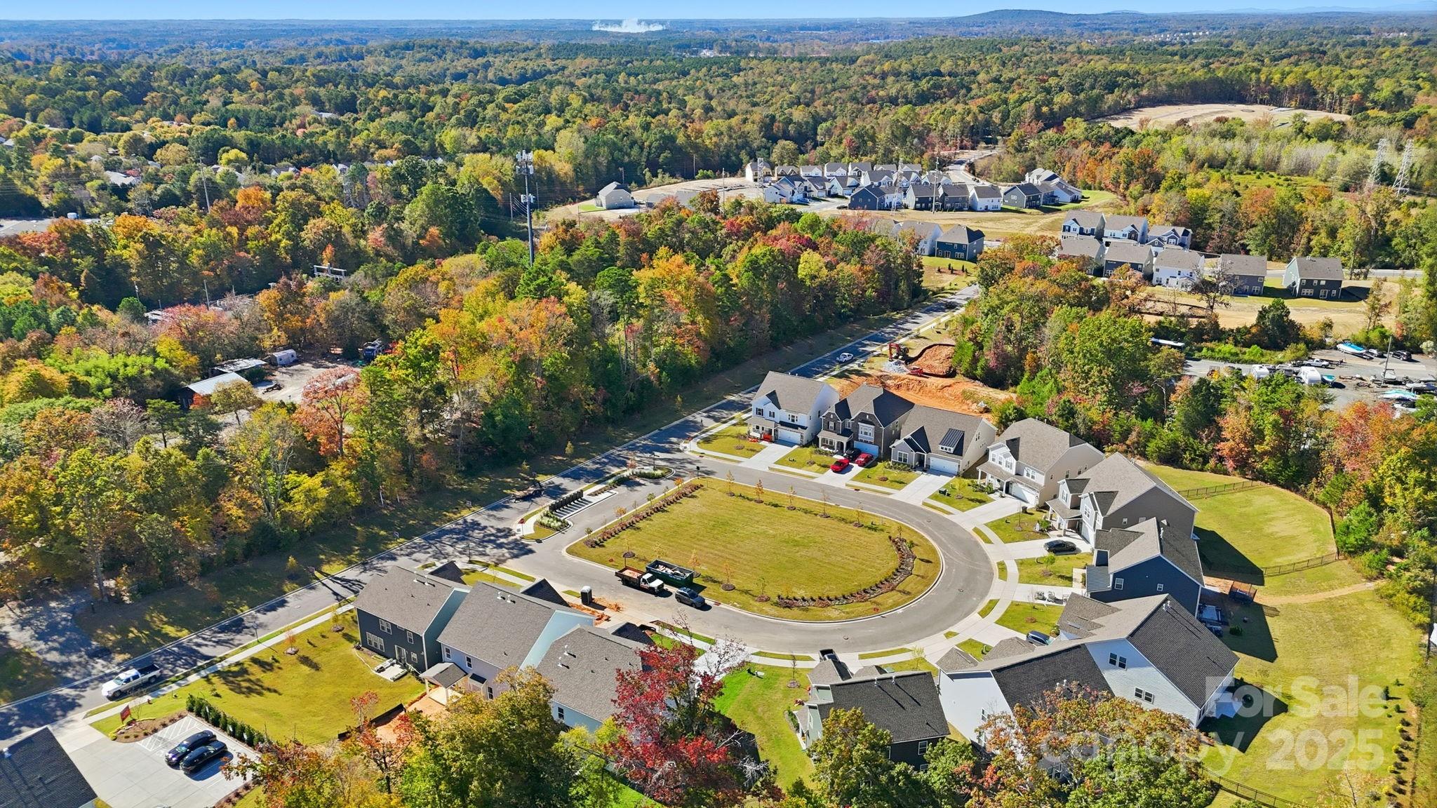 1590 Hubert Graham Way — Tega Cay