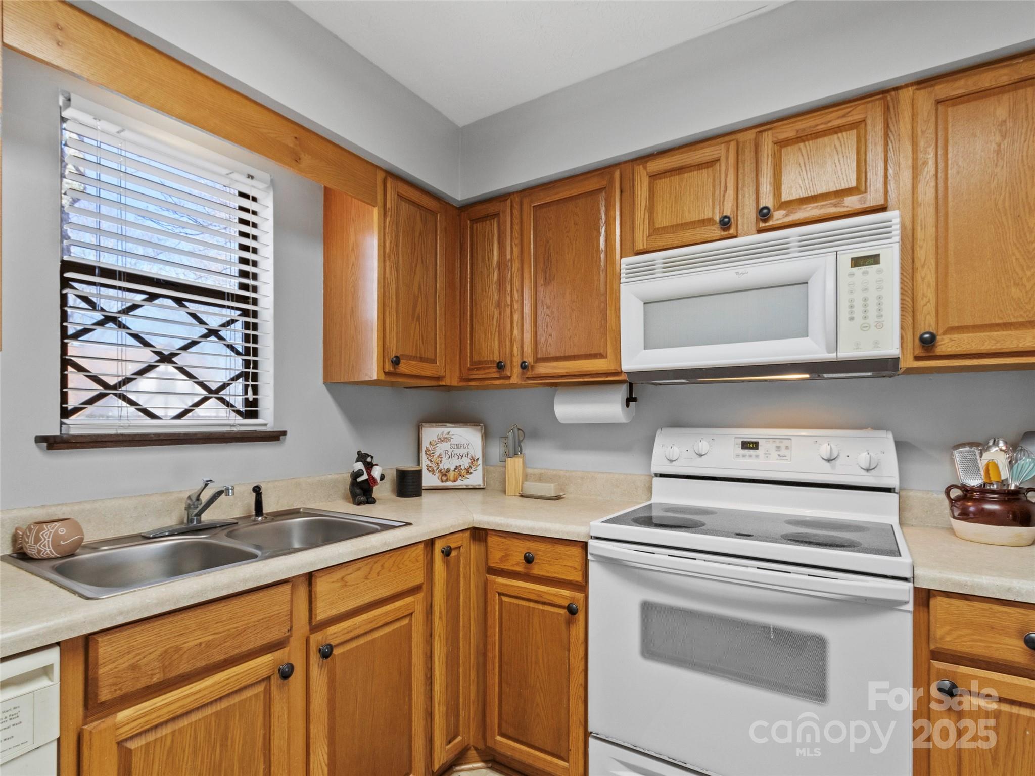 383 Overlook Drive #Alpine 2 — Burnsville