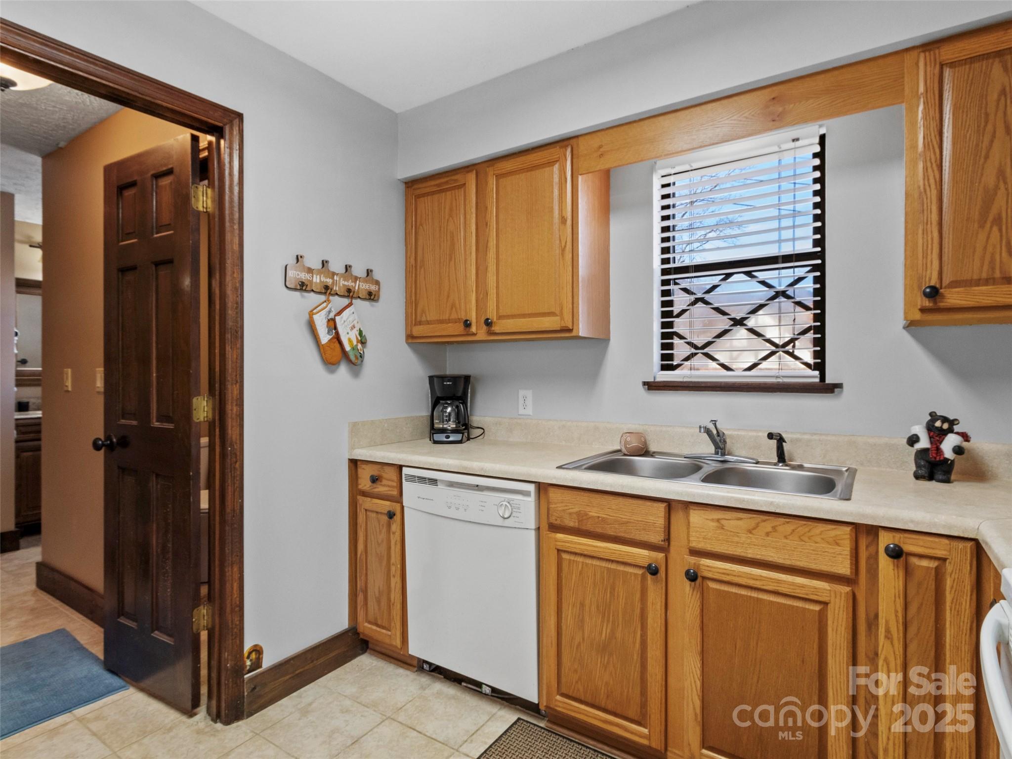 383 Overlook Drive #Alpine 2 — Burnsville