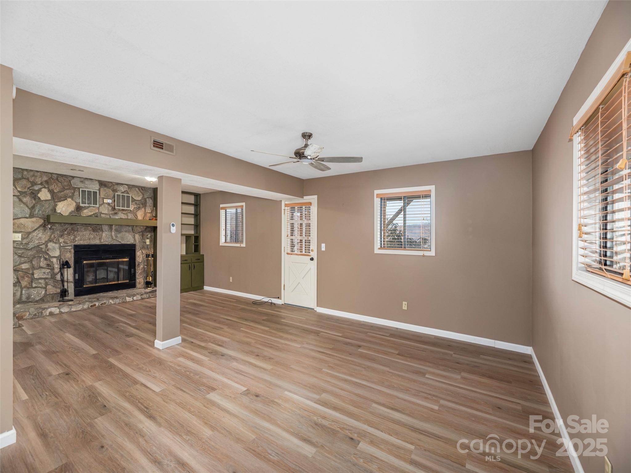 1392 Mount Chalet Road — Canton