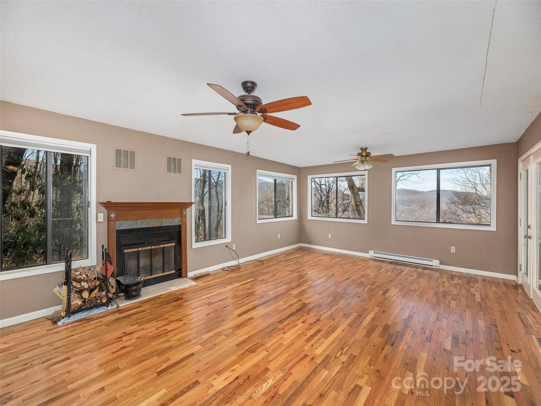 1392 Mount Chalet Road — Canton