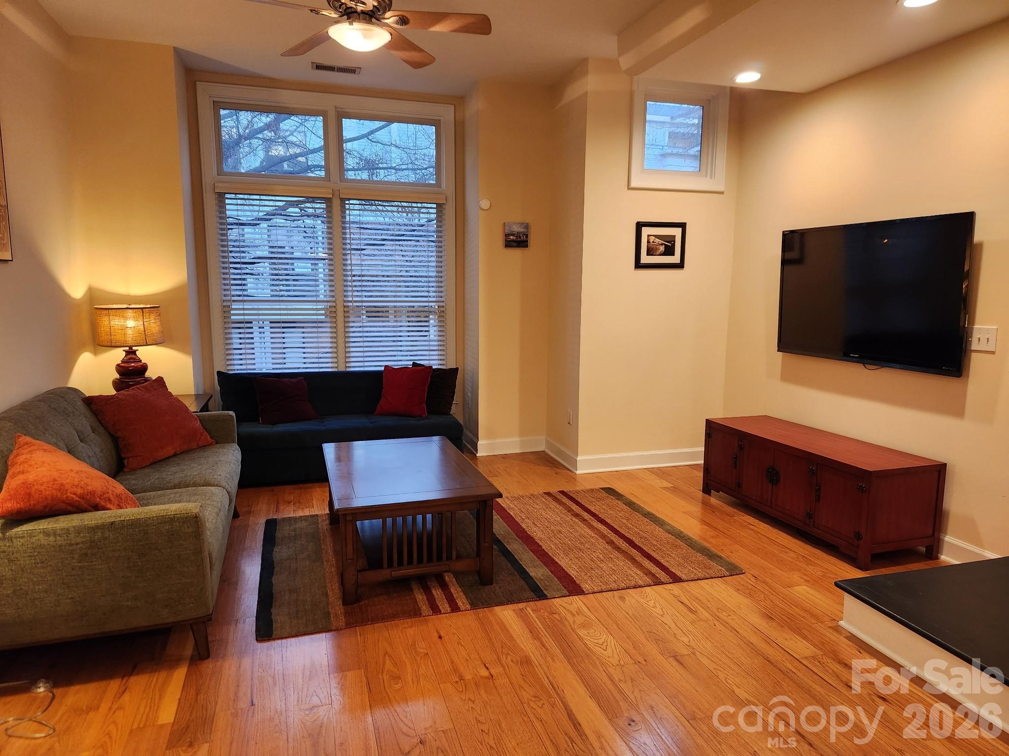 638 E 10th Street — Charlotte