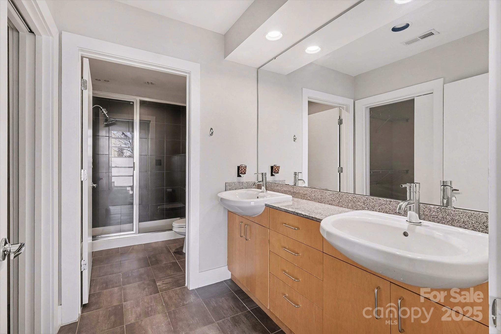 505 E Sixth Street #304 — Charlotte