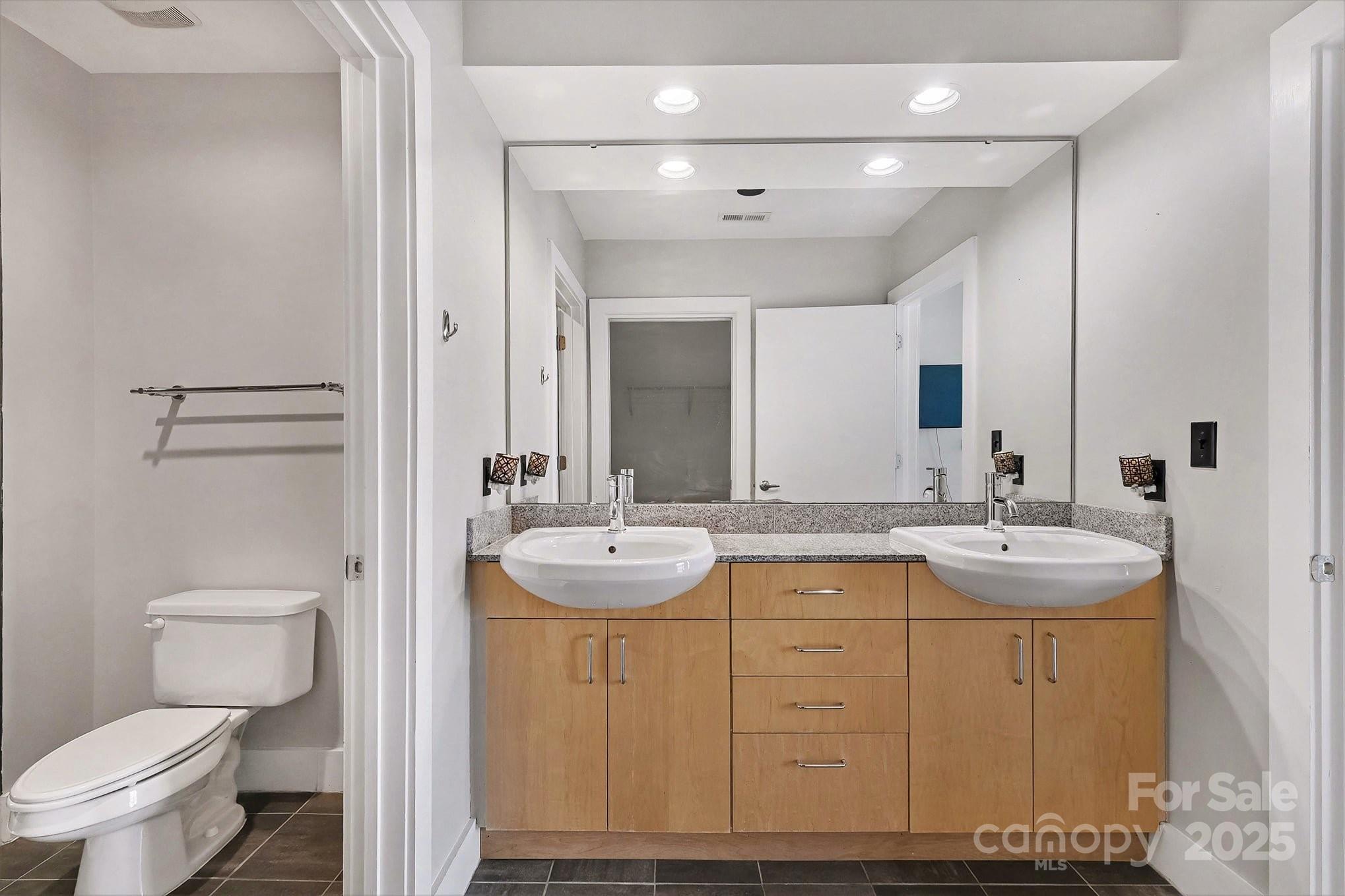 505 E Sixth Street #304 — Charlotte