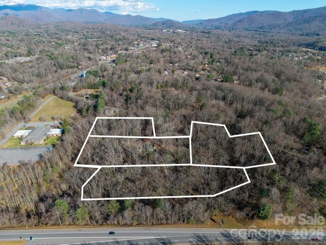 67 Shawnee Trail — Asheville