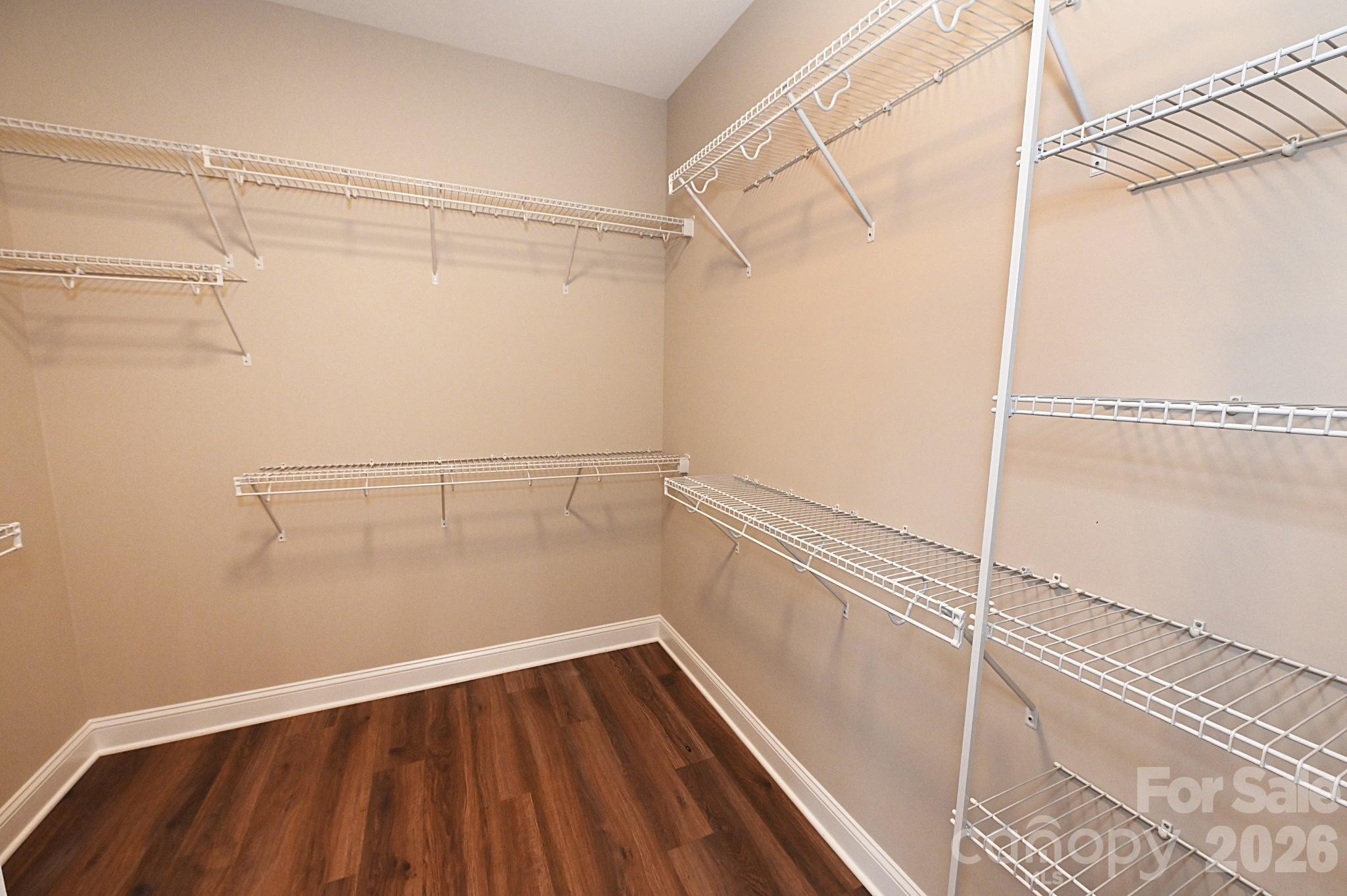 4932 Southview Drive — Hickory