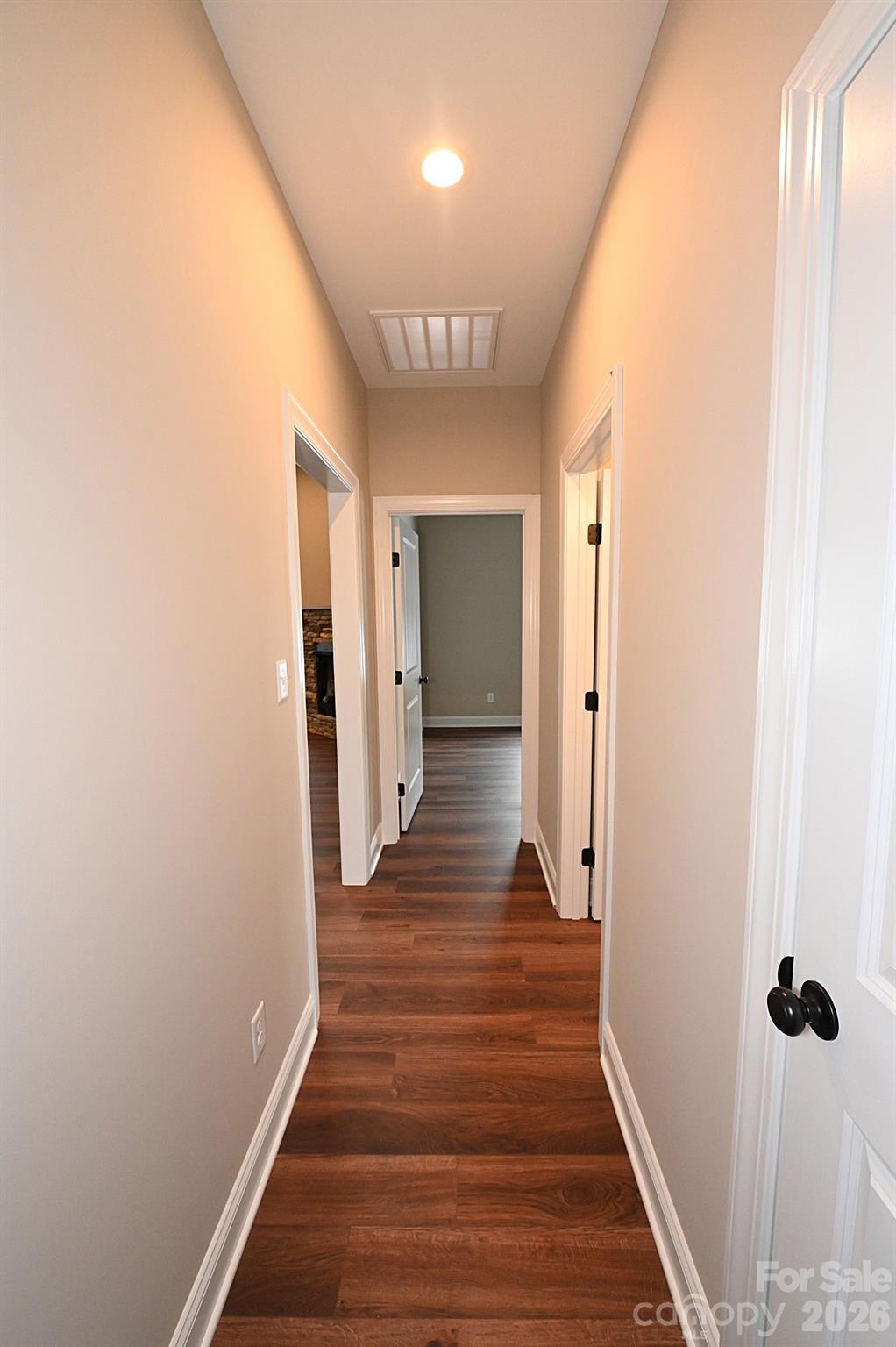 4932 Southview Drive — Hickory