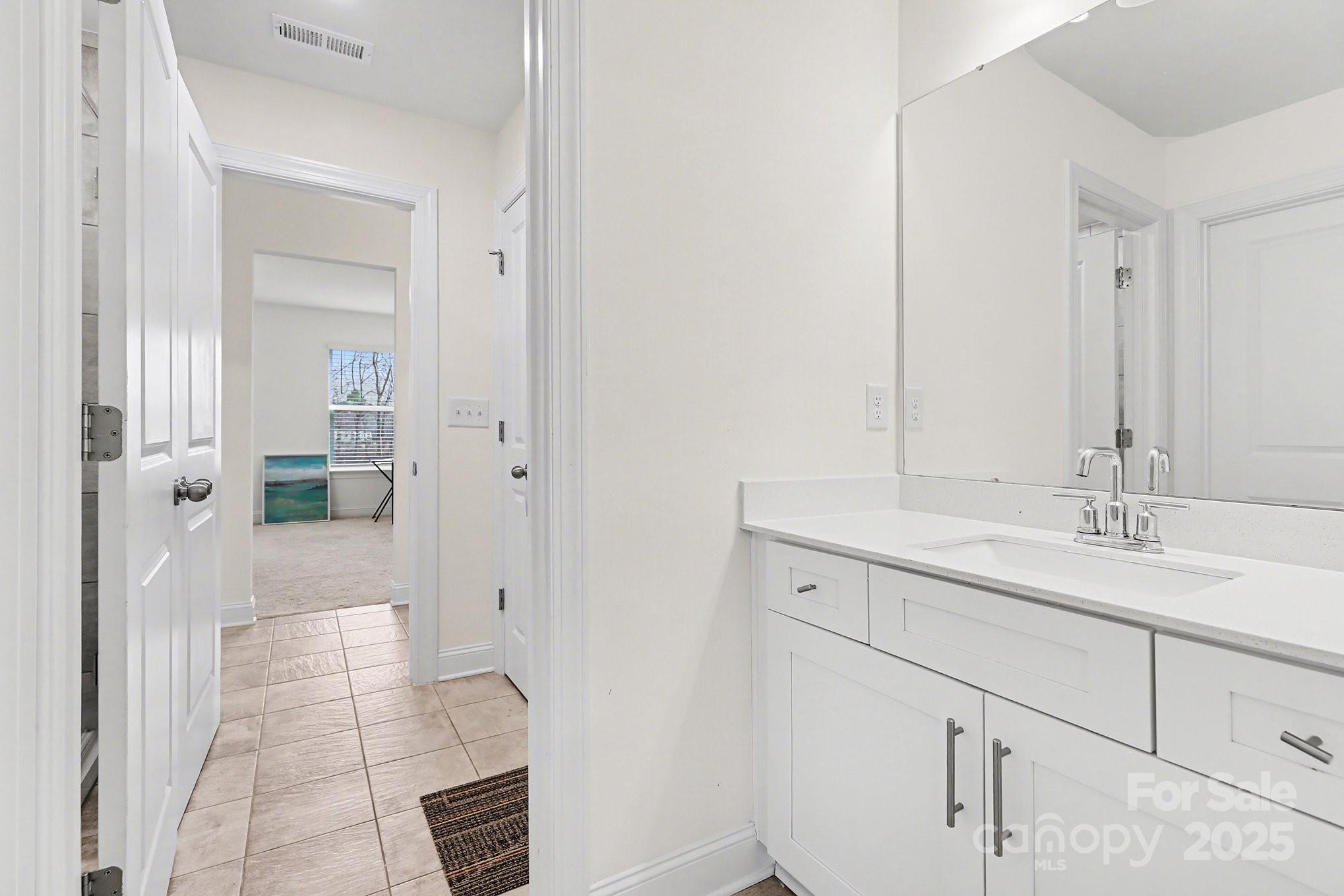 3935 Center Place Drive — Harrisburg