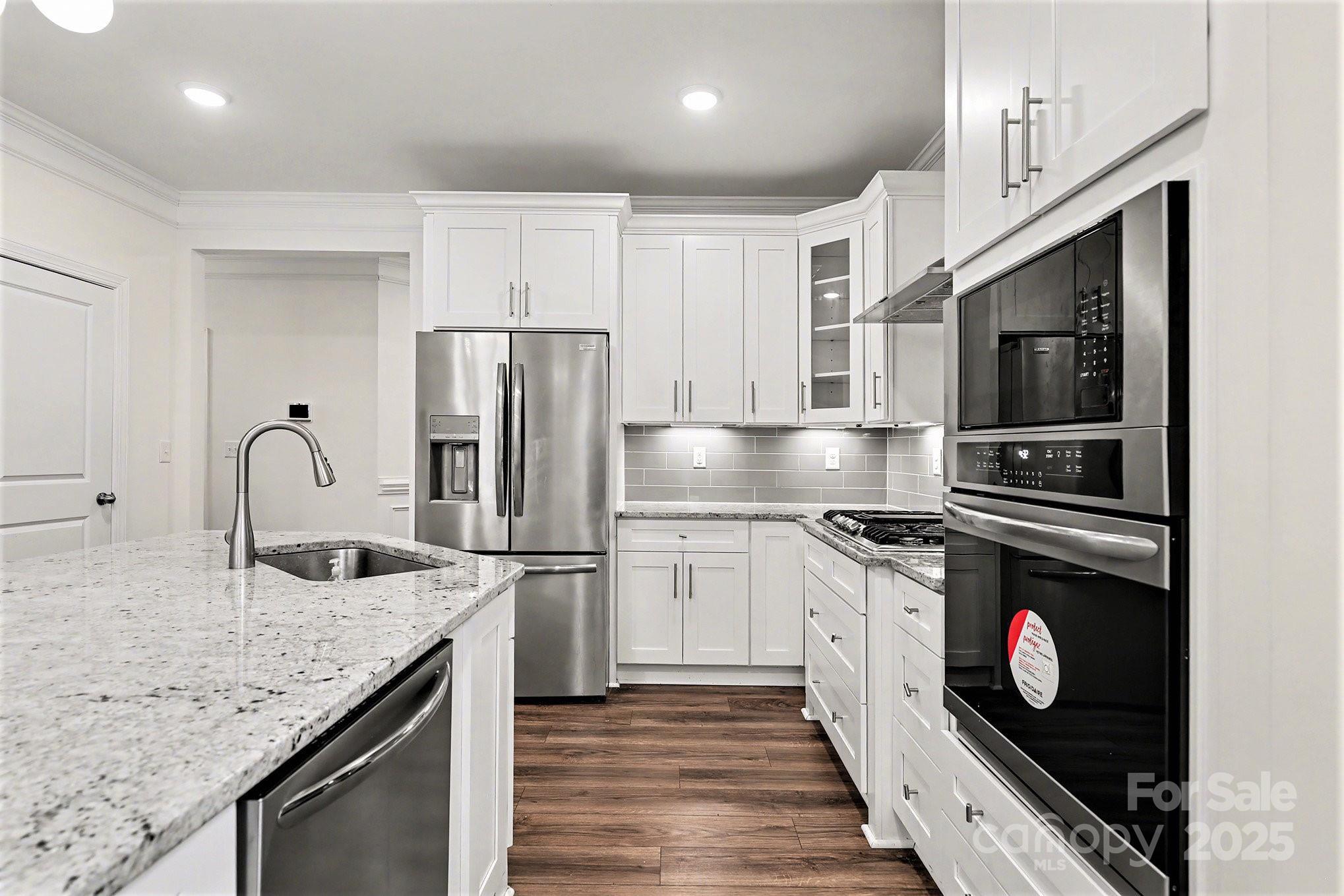 3935 Center Place Drive — Harrisburg