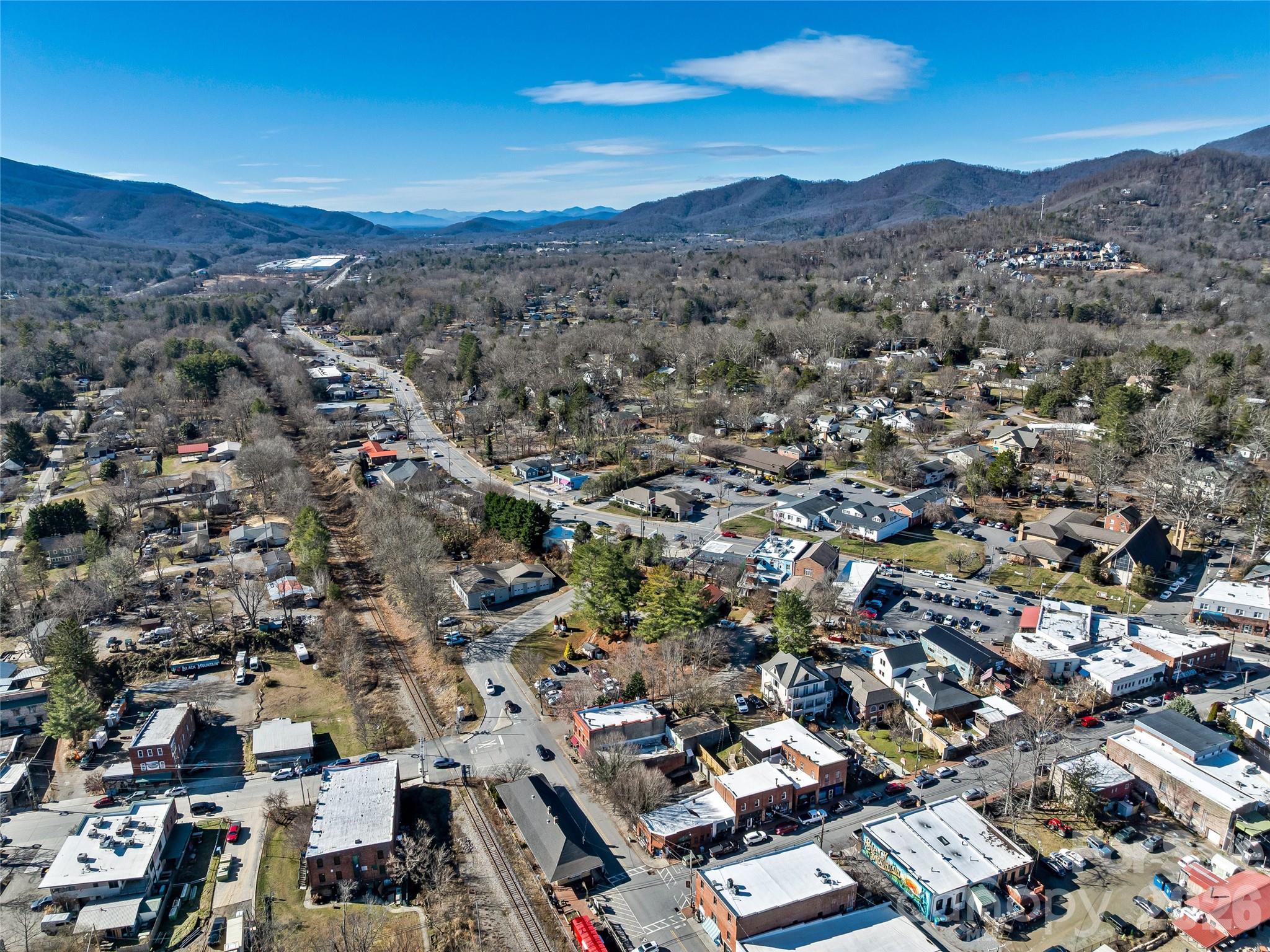 204 Sutton Avenue — Black Mountain