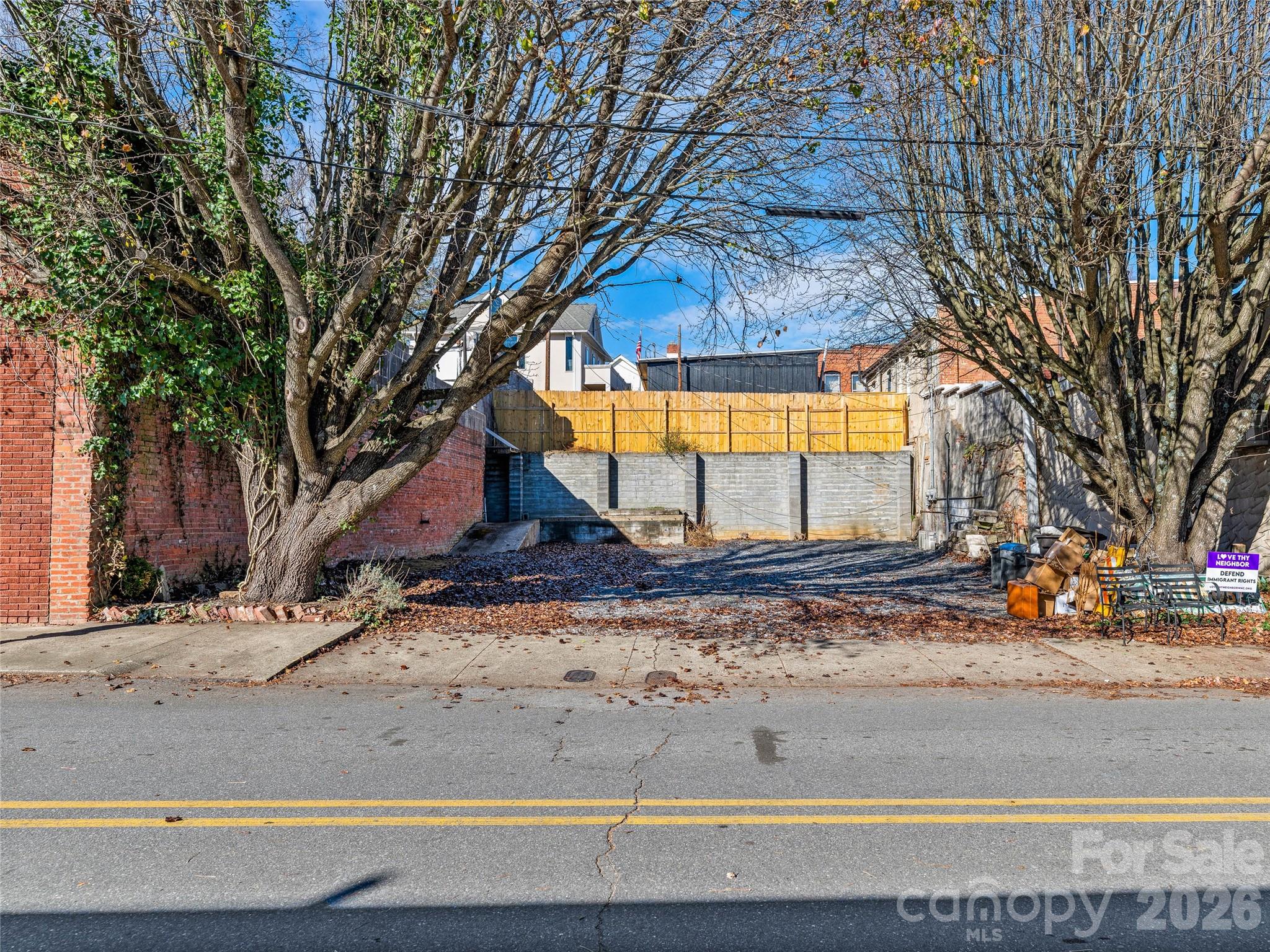 204 Sutton Avenue — Black Mountain