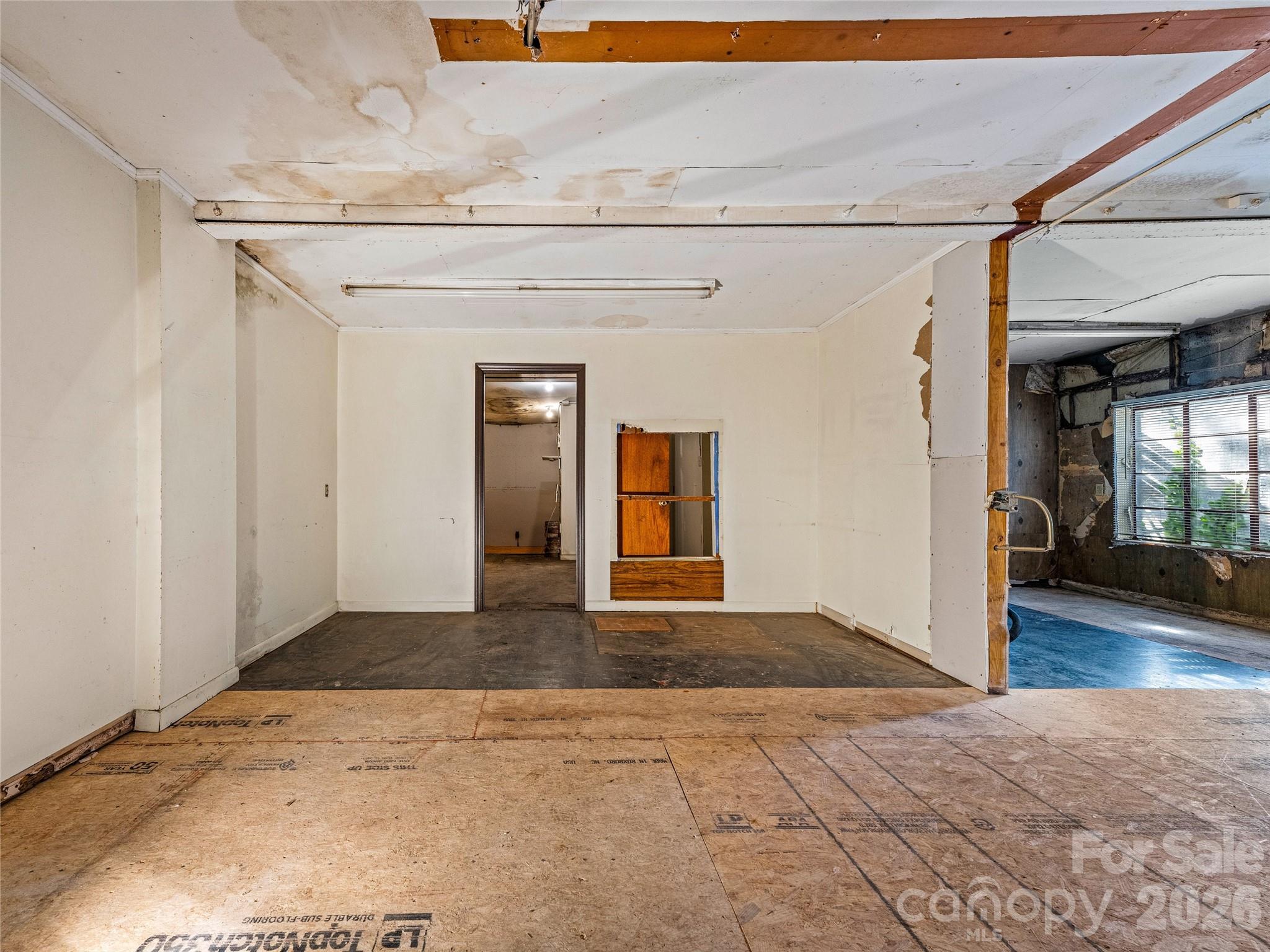 204 Sutton Avenue — Black Mountain