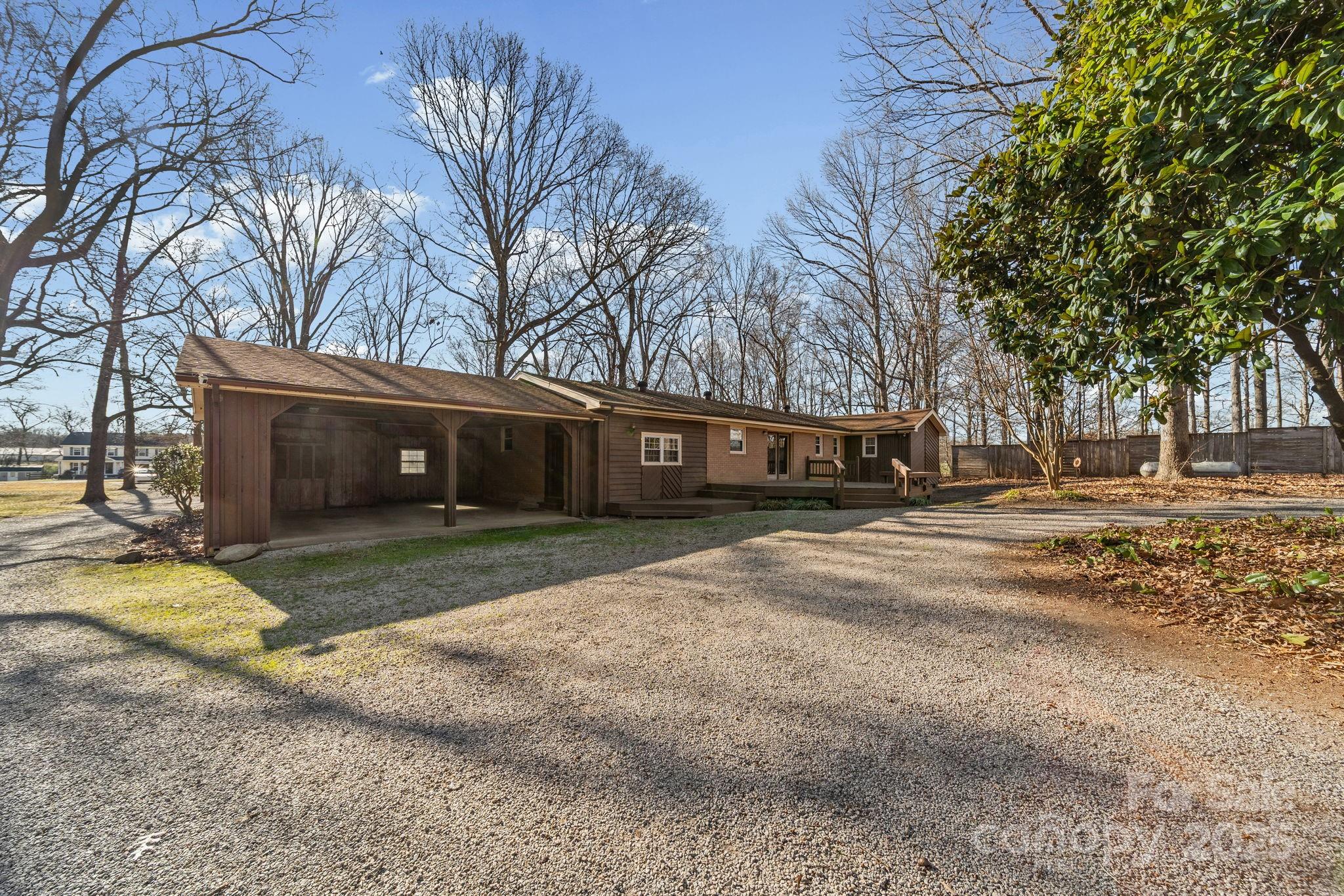 2415 Hargette Road — Monroe