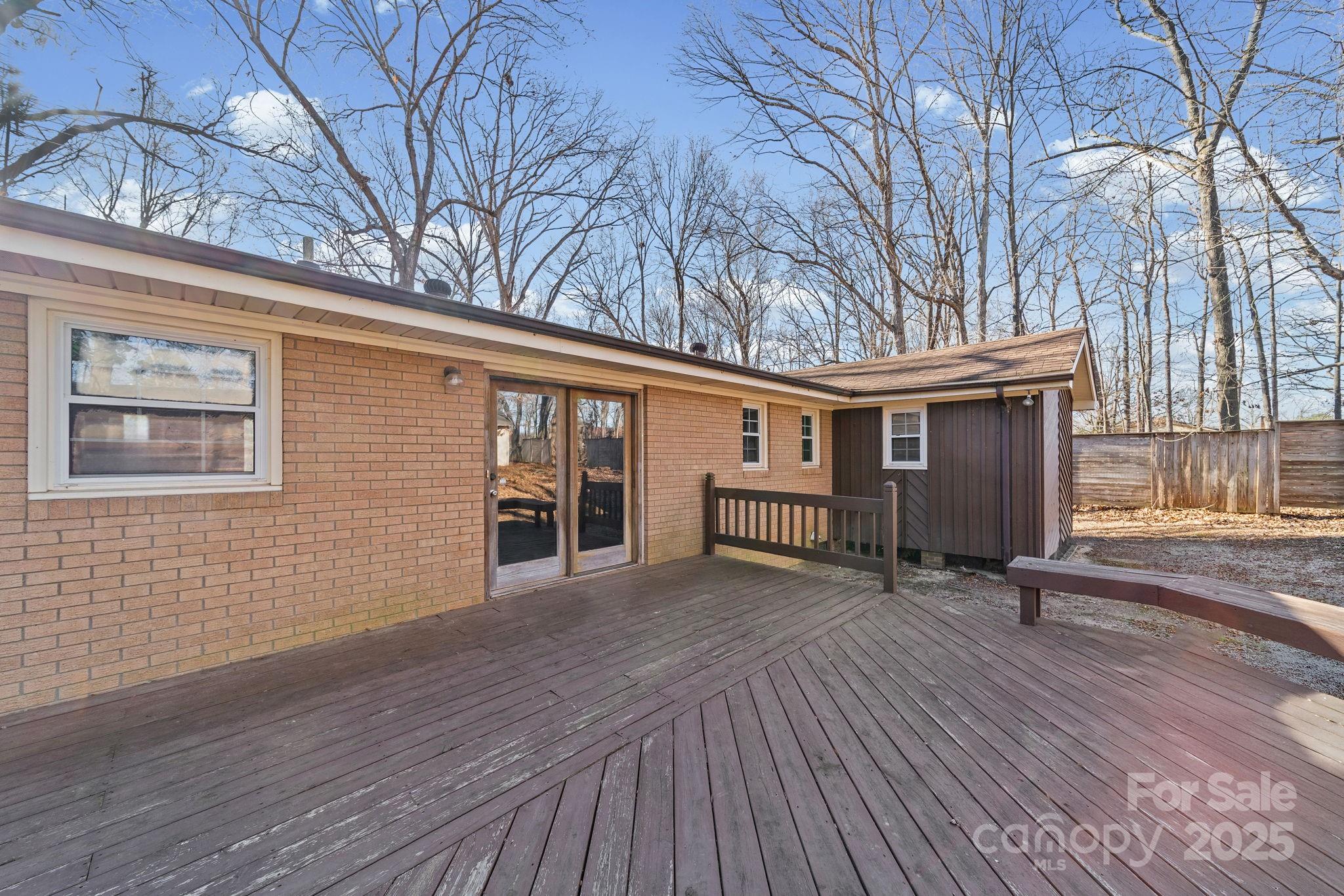 2415 Hargette Road — Monroe