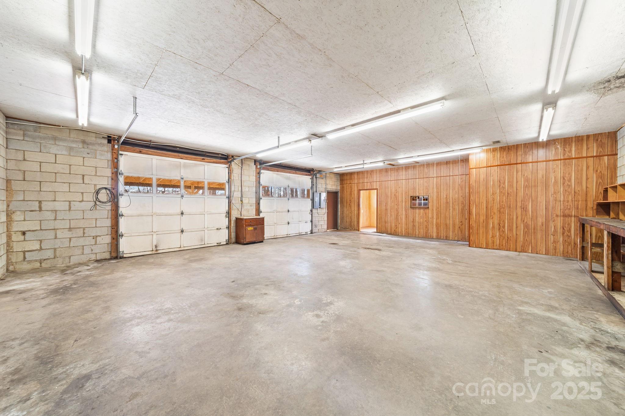 2415 Hargette Road — Monroe