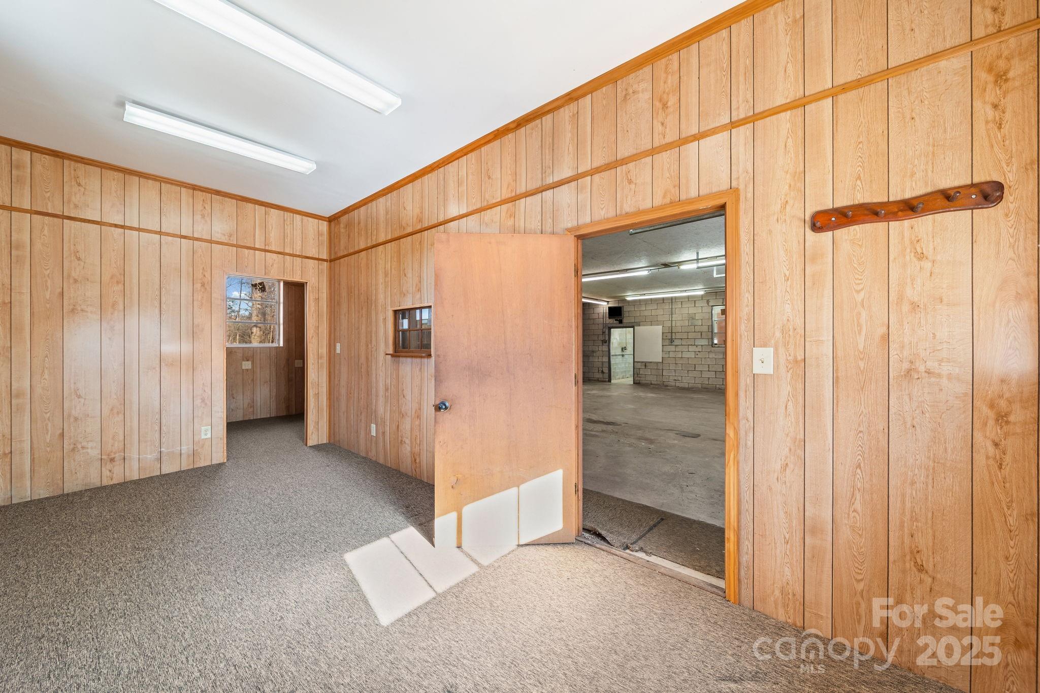 2415 Hargette Road — Monroe