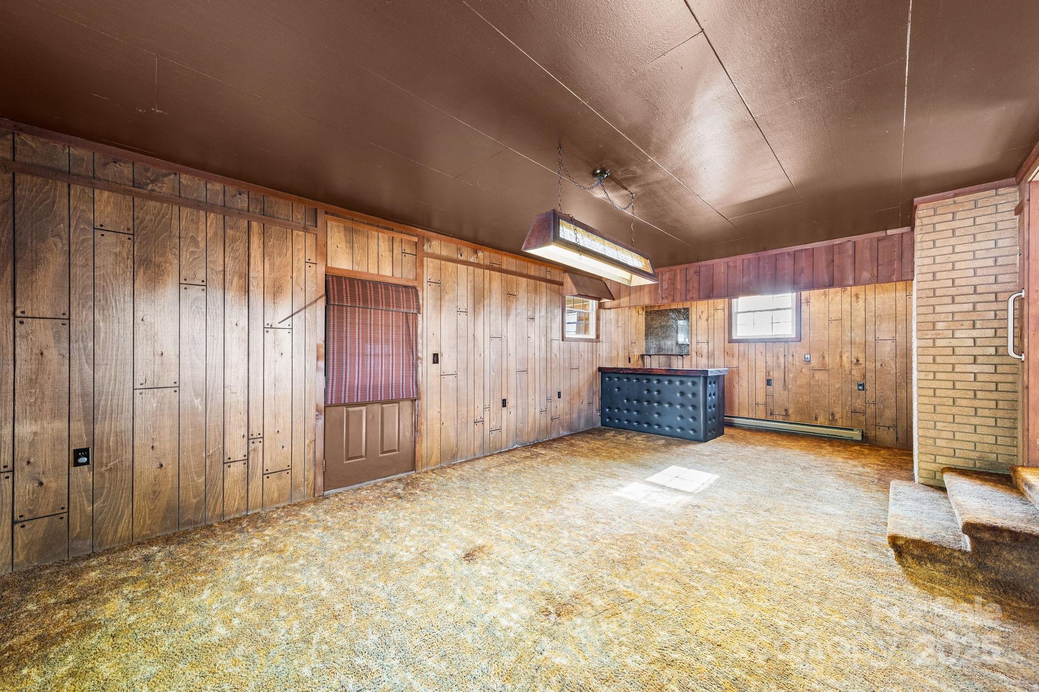 2415 Hargette Road — Monroe