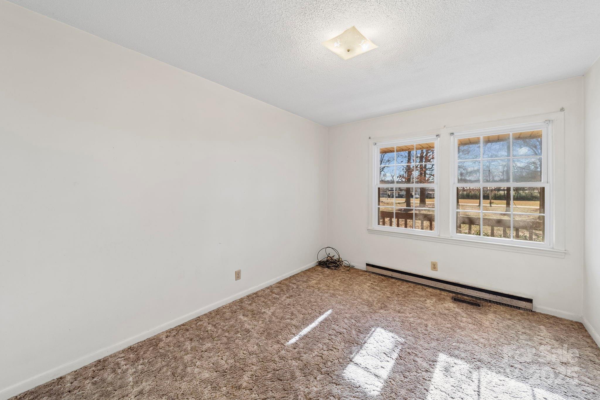 2415 Hargette Road — Monroe