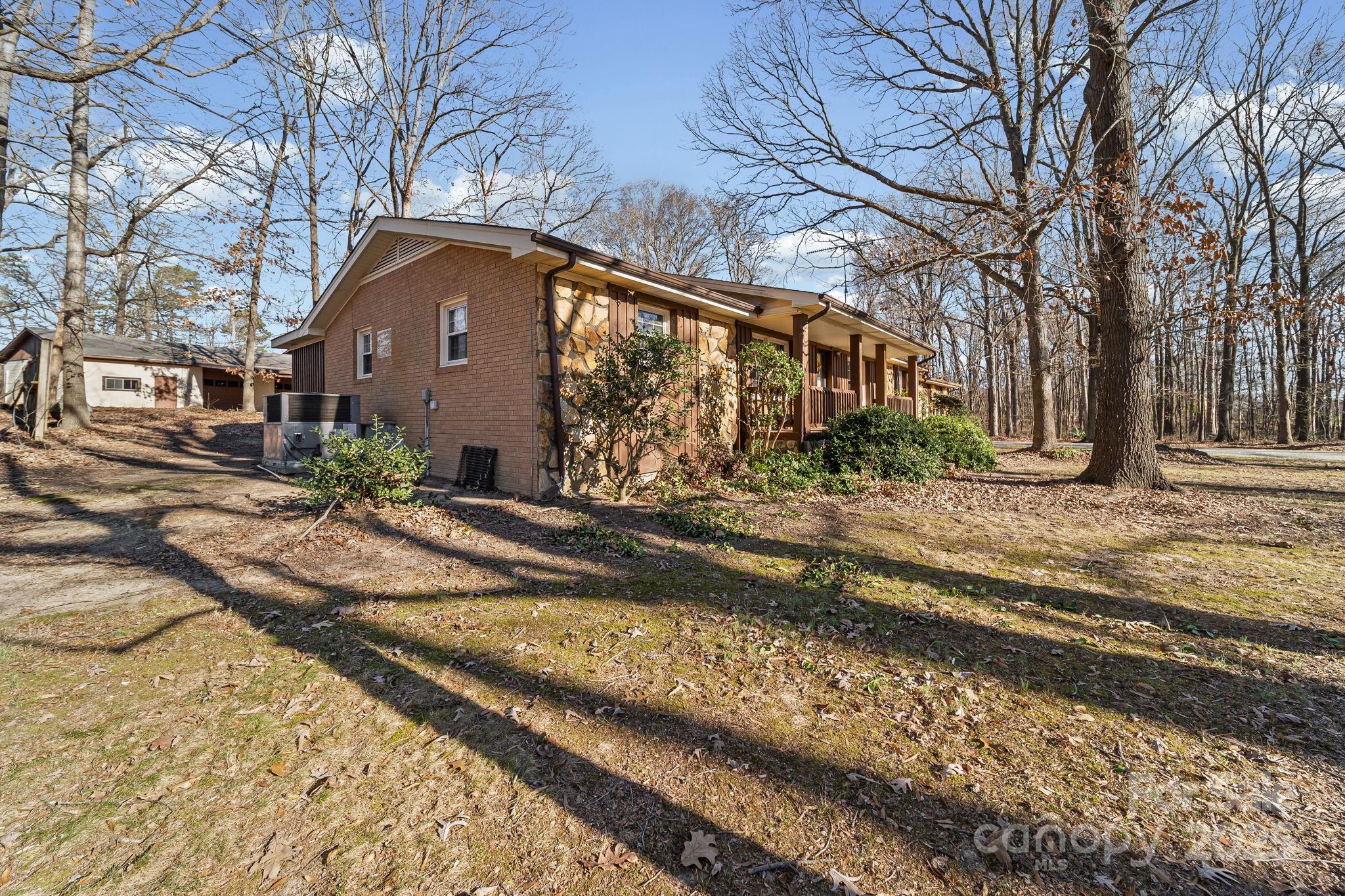 2415 Hargette Road — Monroe