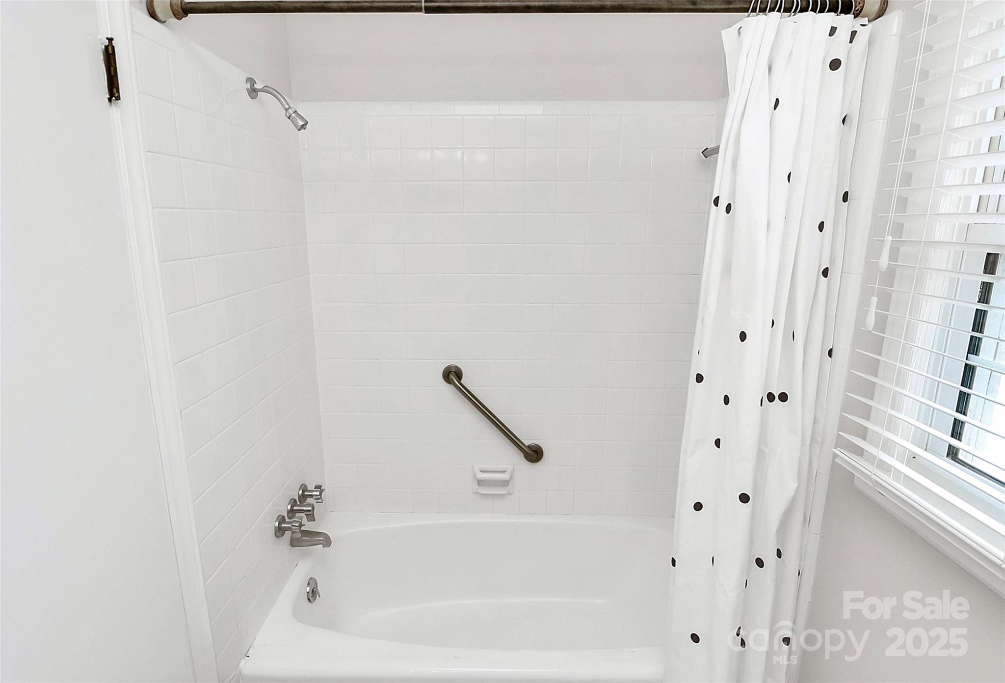 2468 Shaw Avenue — Gastonia