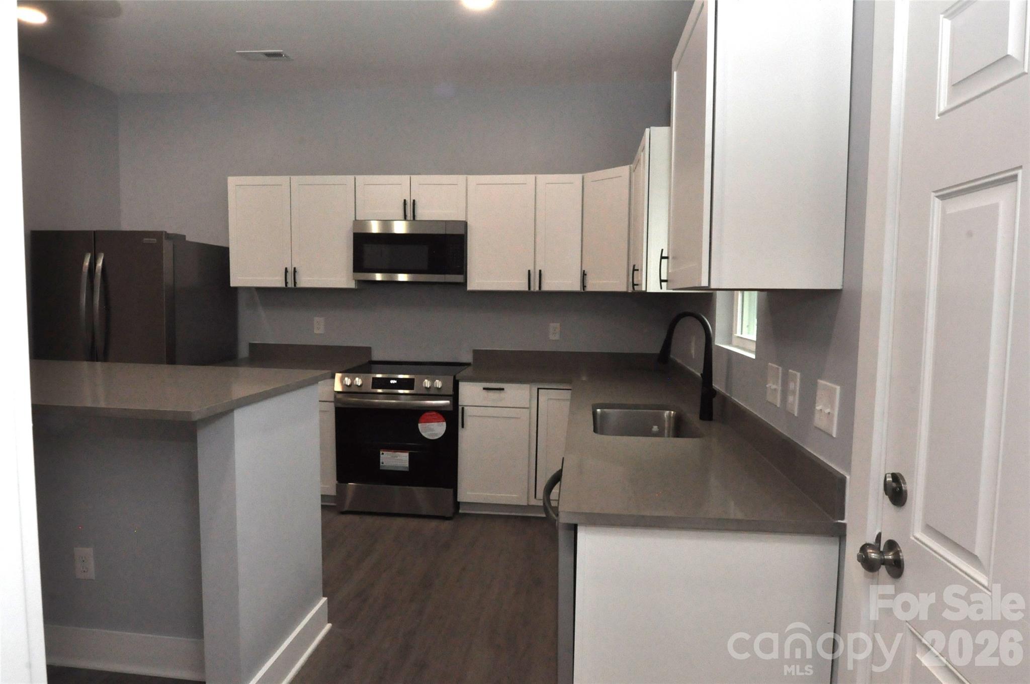 573 Fifth Street — Chester