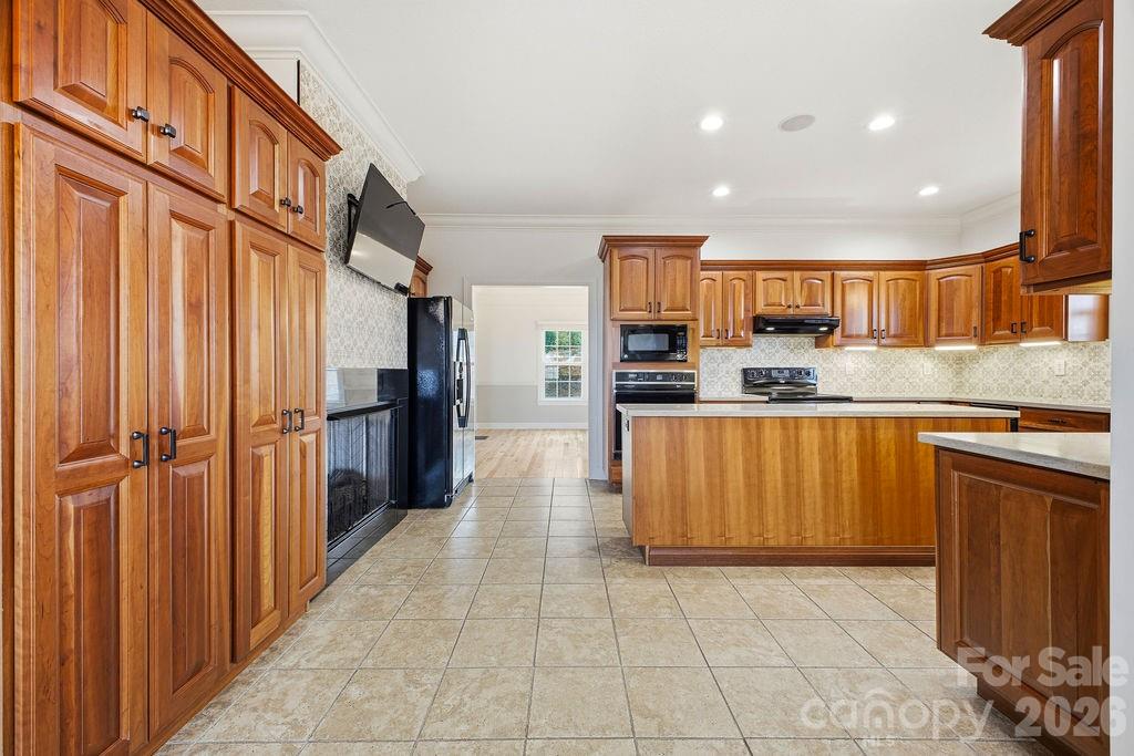 38 Sweetwater Oaks Drive — Fletcher