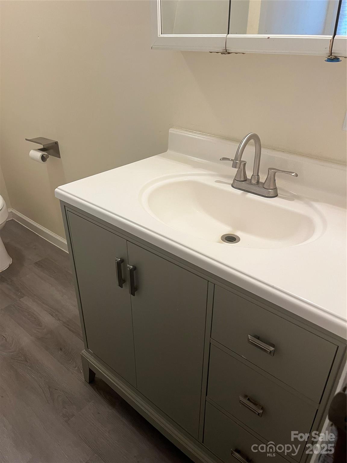 206 E Catawba Drive — Mount Holly