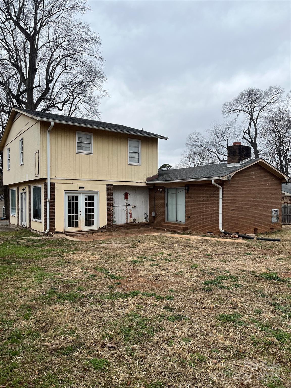 206 E Catawba Drive — Mount Holly