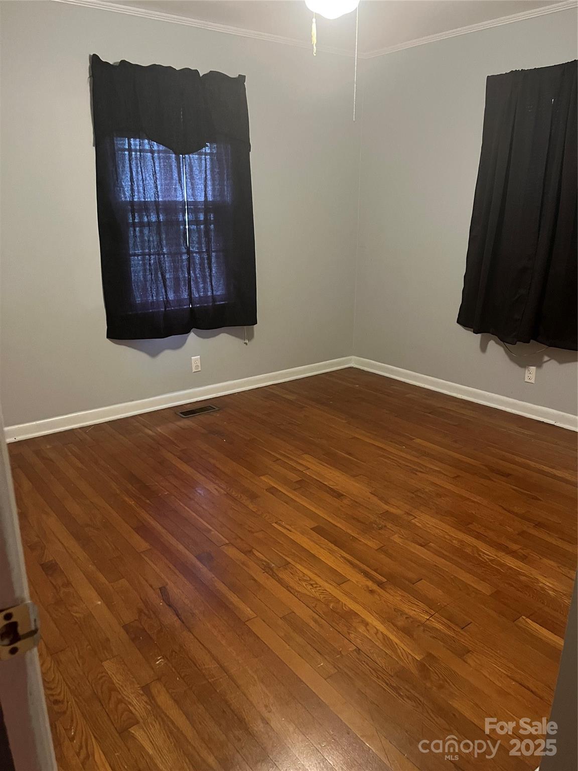 206 E Catawba Drive — Mount Holly