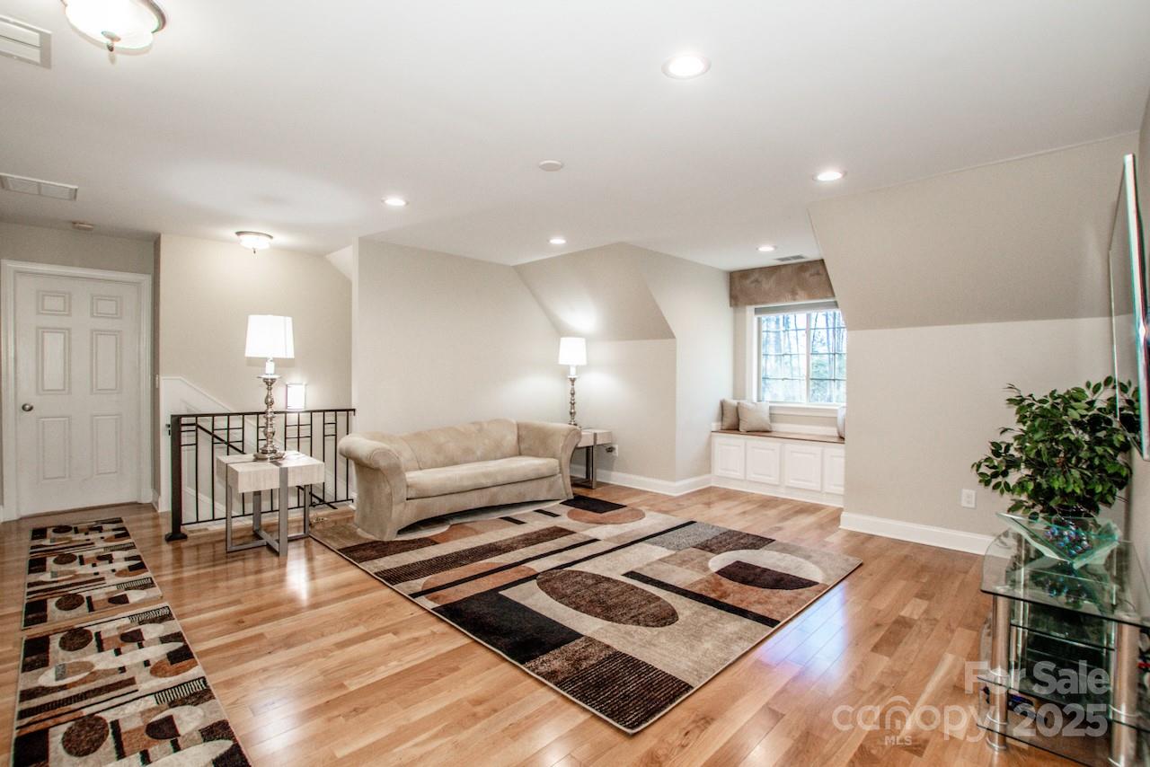 570 Morrison Farm Road — Troutman