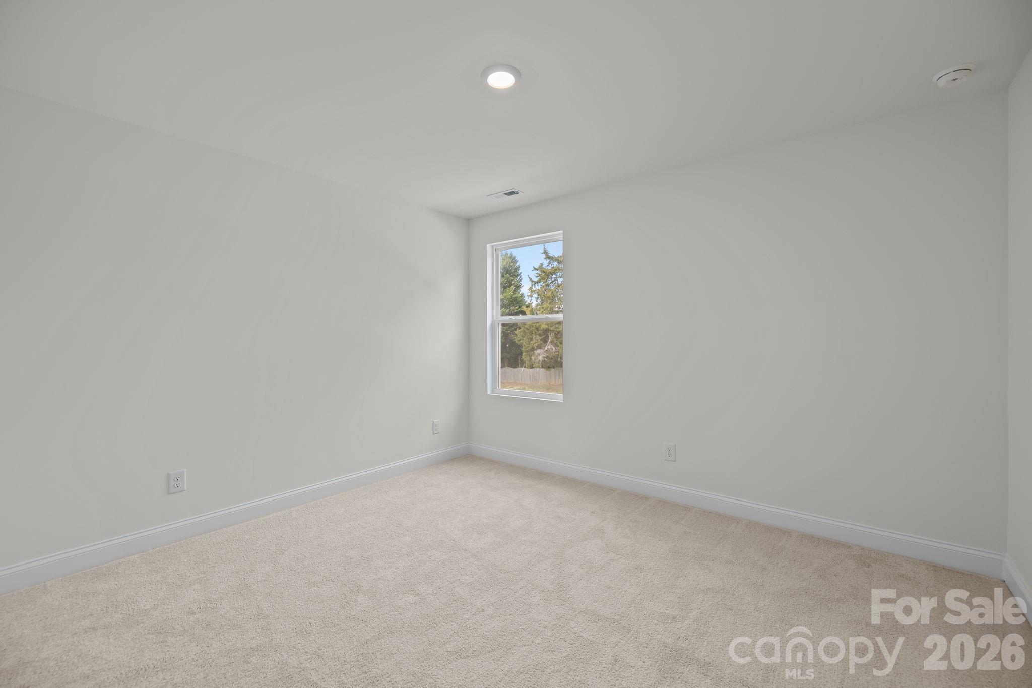 4004 Grommet Court — Matthews