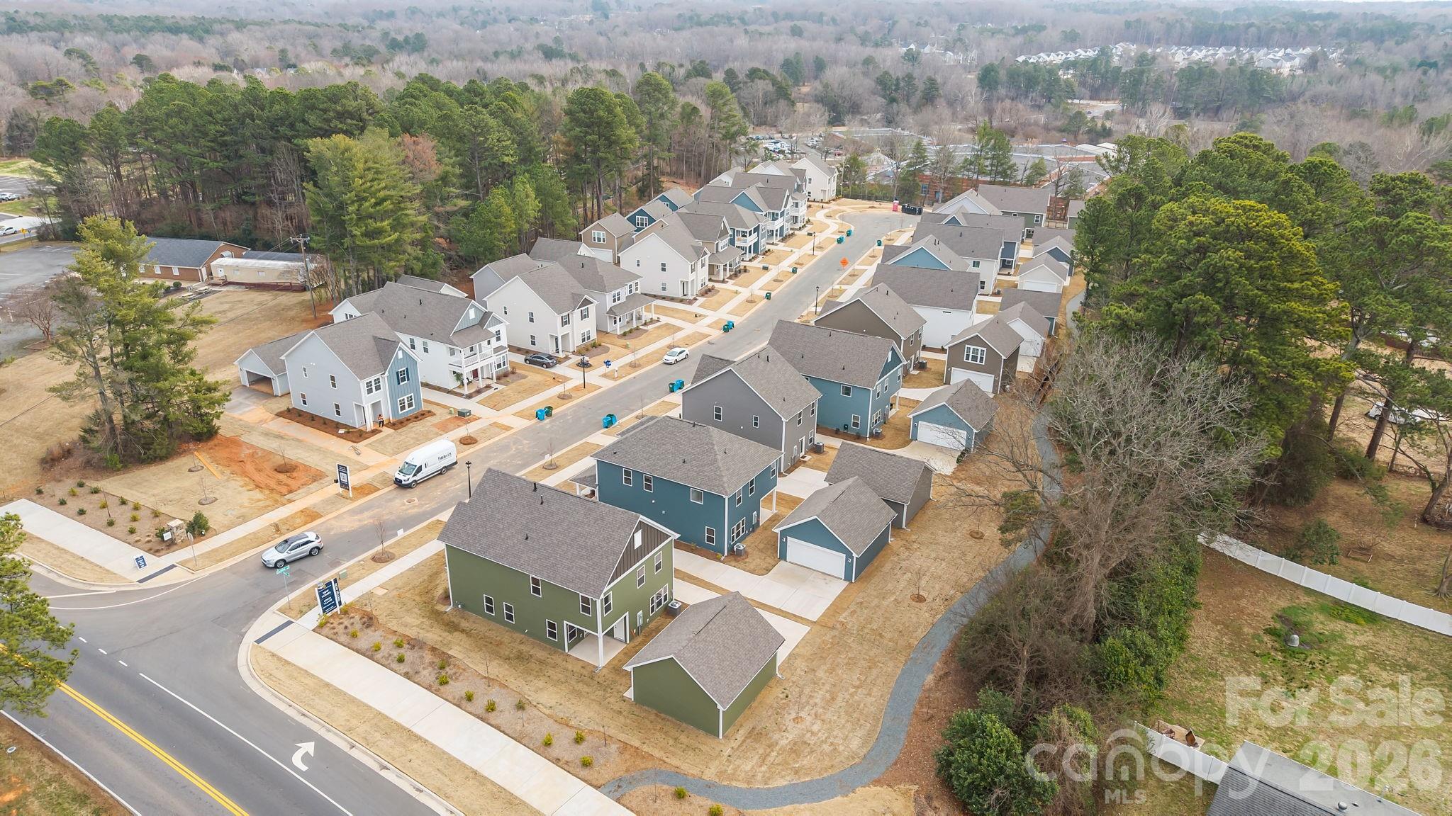 4004 Grommet Court — Matthews