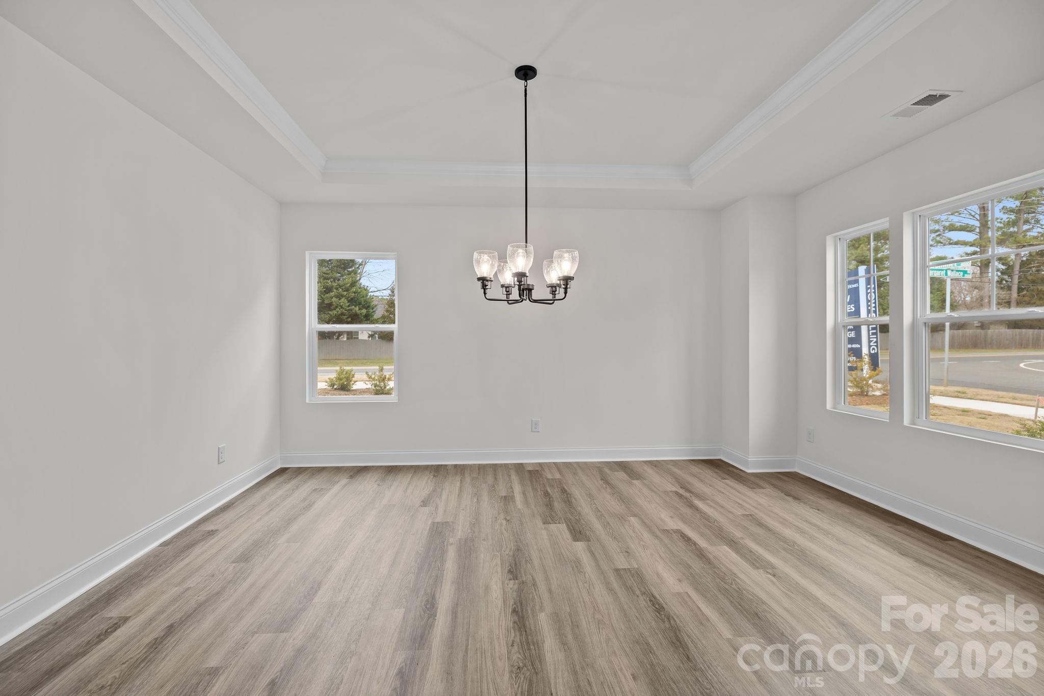 4004 Grommet Court — Matthews