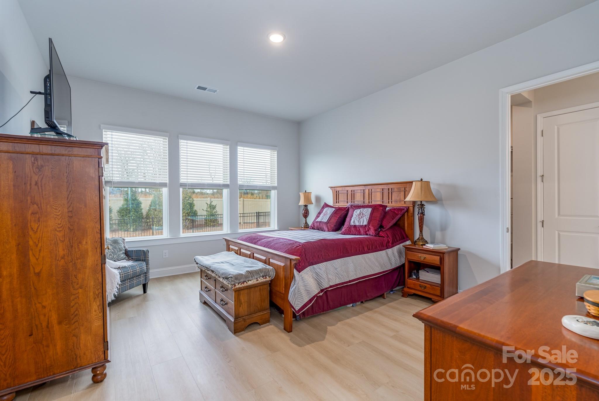 1038 Idyllic Lane — Waxhaw
