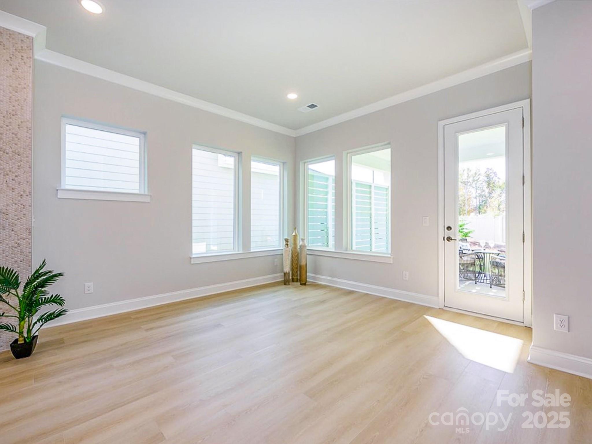 1038 Idyllic Lane — Waxhaw
