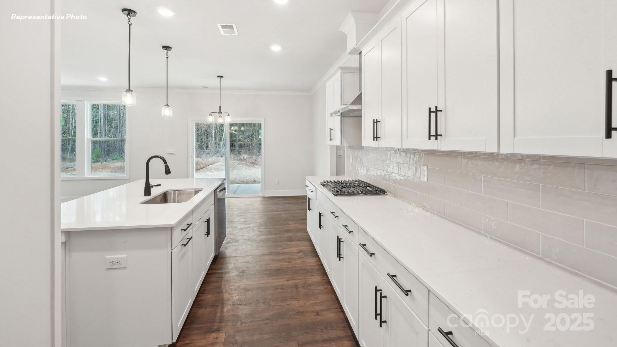 2233 Keppel Court — York
