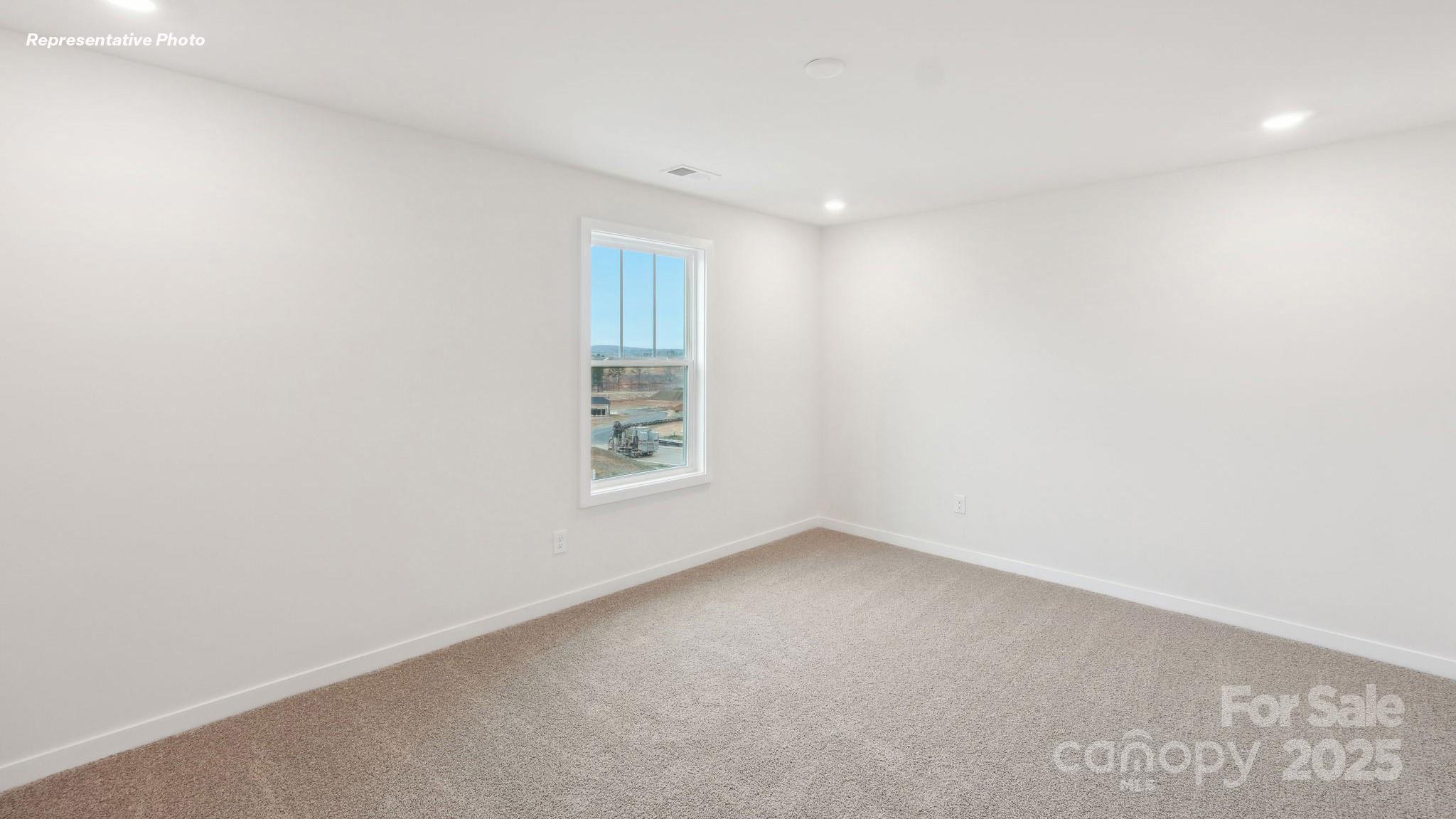 2233 Keppel Court — York
