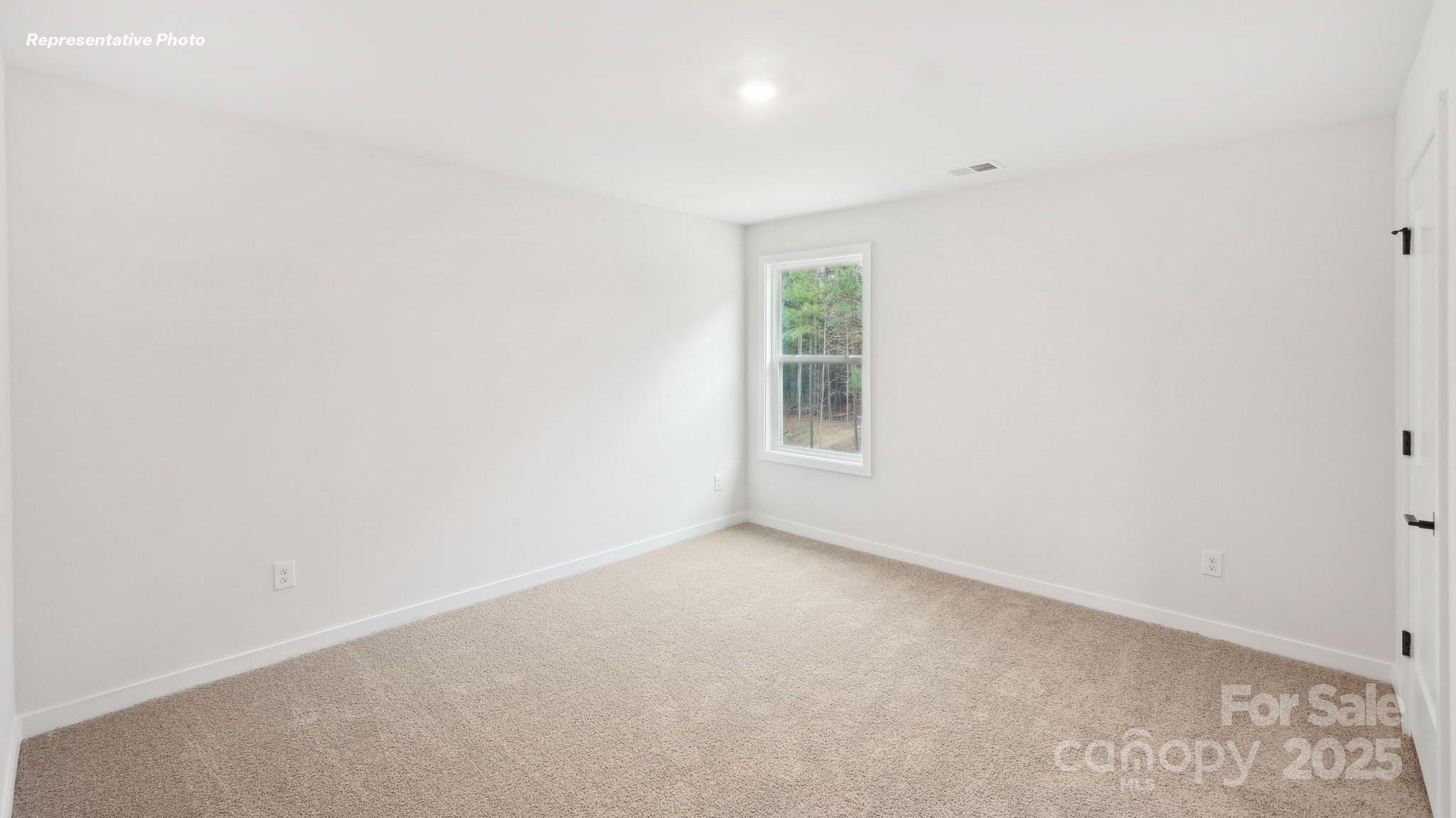 2233 Keppel Court — York