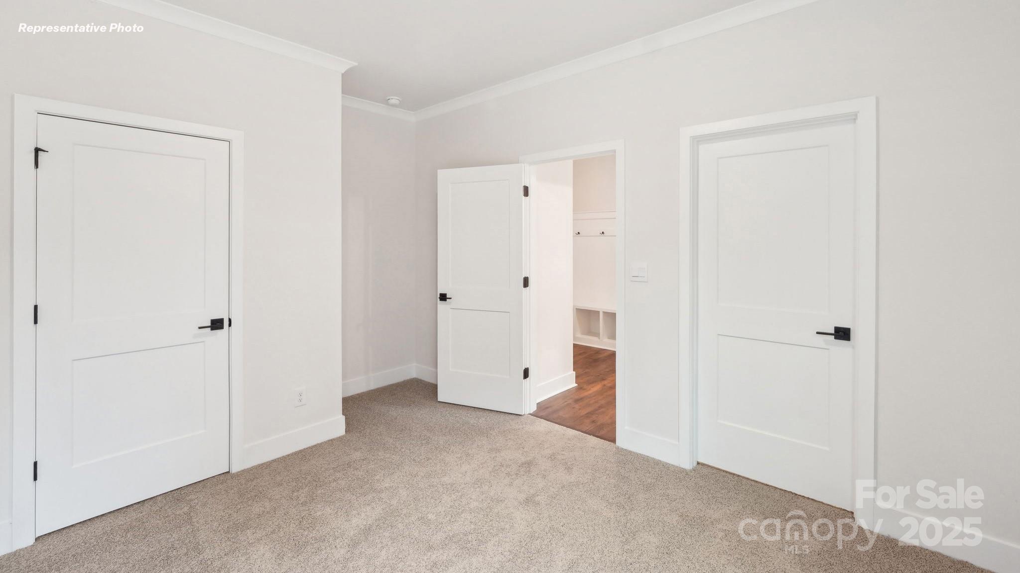 2233 Keppel Court — York