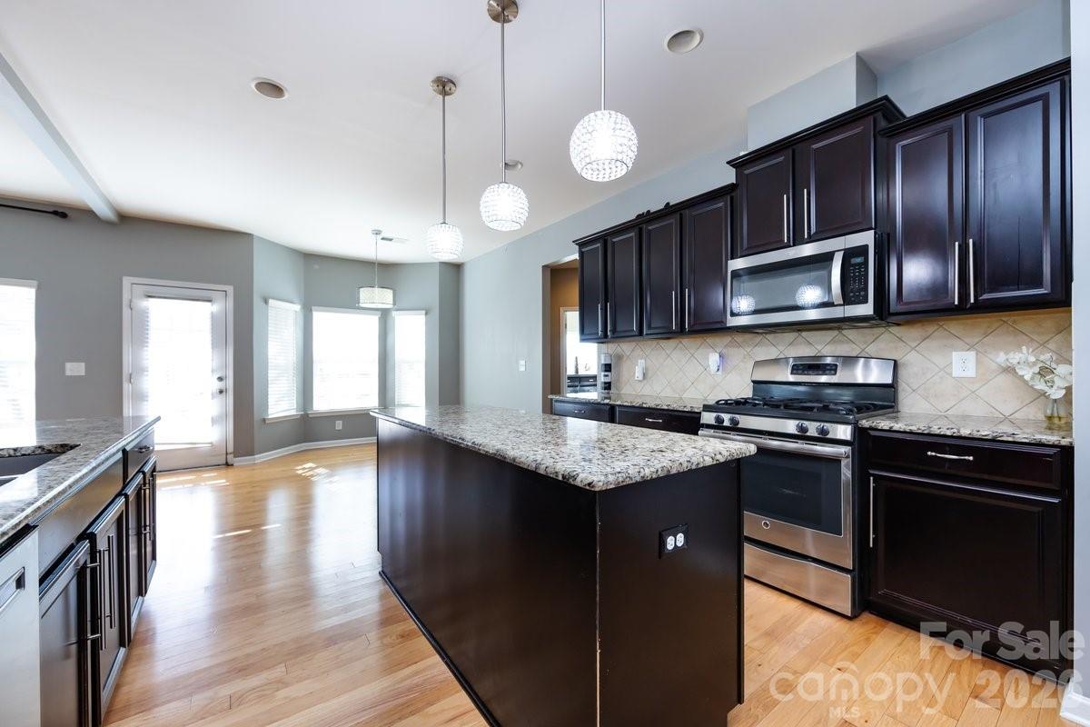 8931 Happiness Road — Harrisburg
