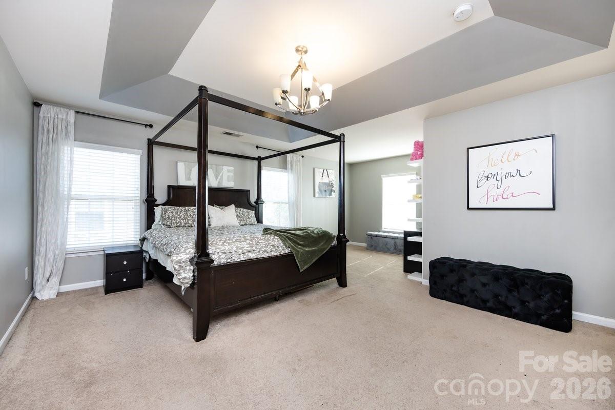 8931 Happiness Road — Harrisburg