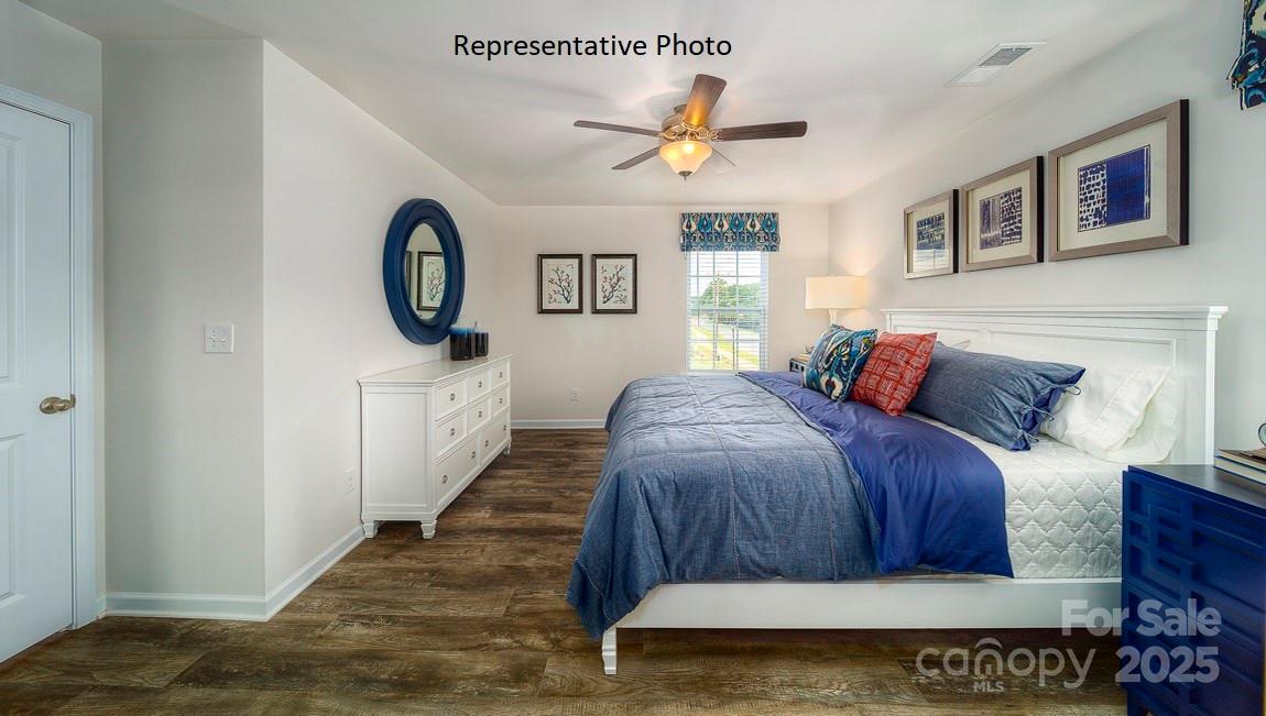 1410 Mammoth Road — Hickory